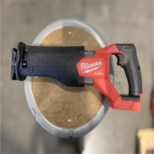 LIKE NEW! - Milwaukee M18 FUEL GEN-2 18V Lithium-Ion Brushless Cordless SAWZALL Reciprocating Saw (Tool-Only)