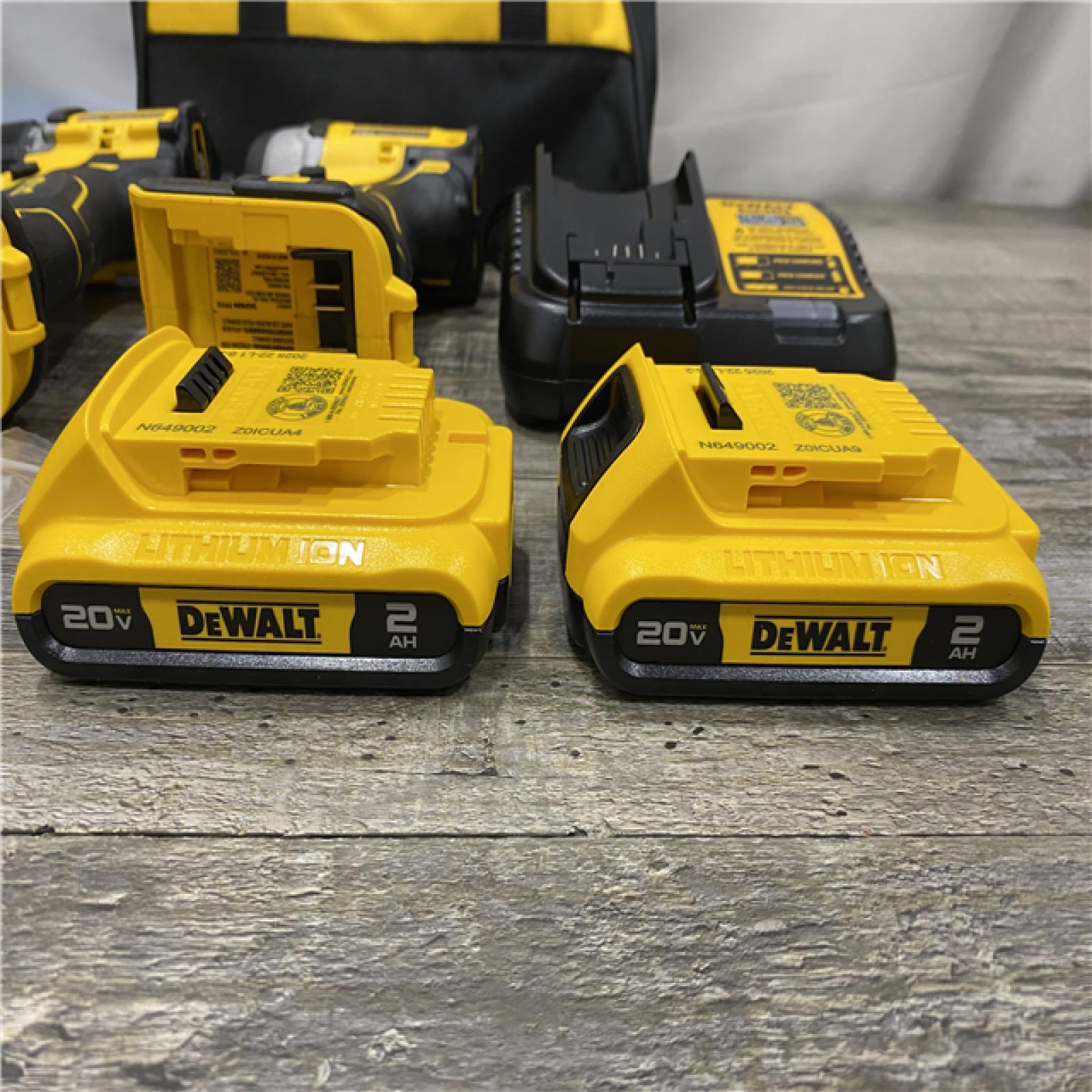AS-IS DEWALT ATOMIC 20-Volt MAX Lithium-Ion Cordless Combo Kit
