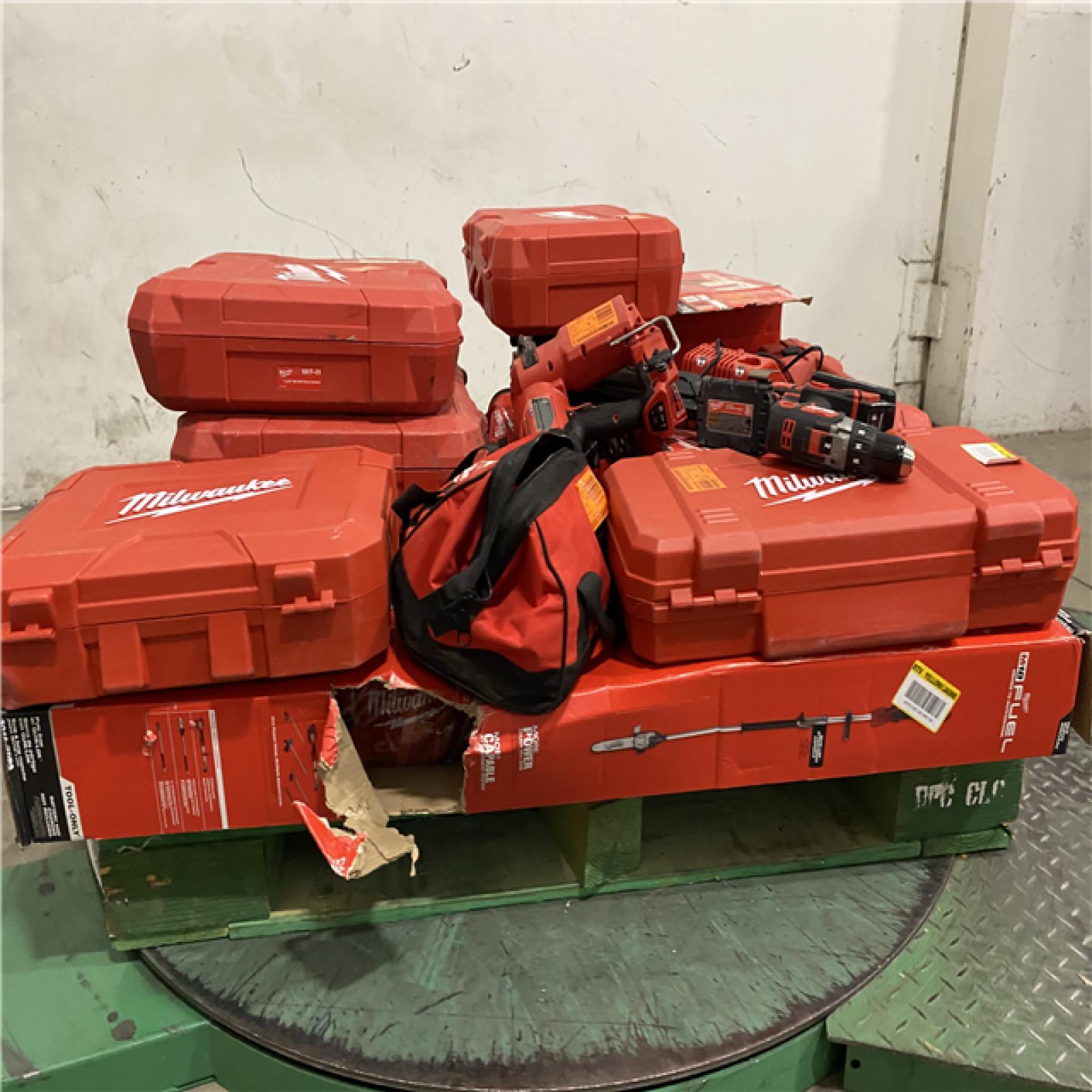 Dallas Location - As-Is MILWAUKEE Tool Pallet
