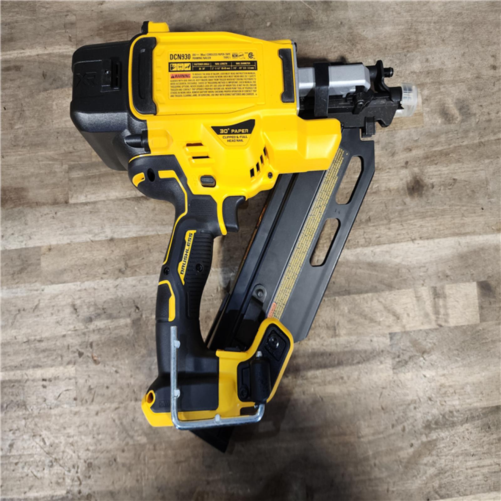 HOUSTON LOCATION - AS-IS (APPEARS LIKE NEW) DEWALT 20V 30 Degree Cordless Framing Nailer (Tool-Only)