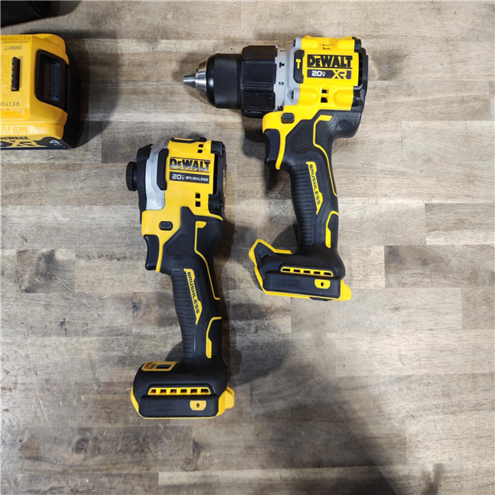 HOUSTON LOCATION - AS-IS DEWALT 20V MAX XR Hammer Drill and ATOMIC Impact Driver 2 Tool Cordless Combo Kit with (2) 4.0Ah Batteries, Charger, and Bag