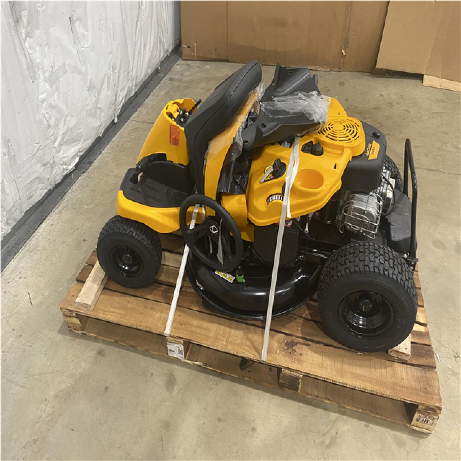 Houston Location - AS-IS Outdoor Power Equipment CUB CADET 30 IN SIT DOWN MOWER