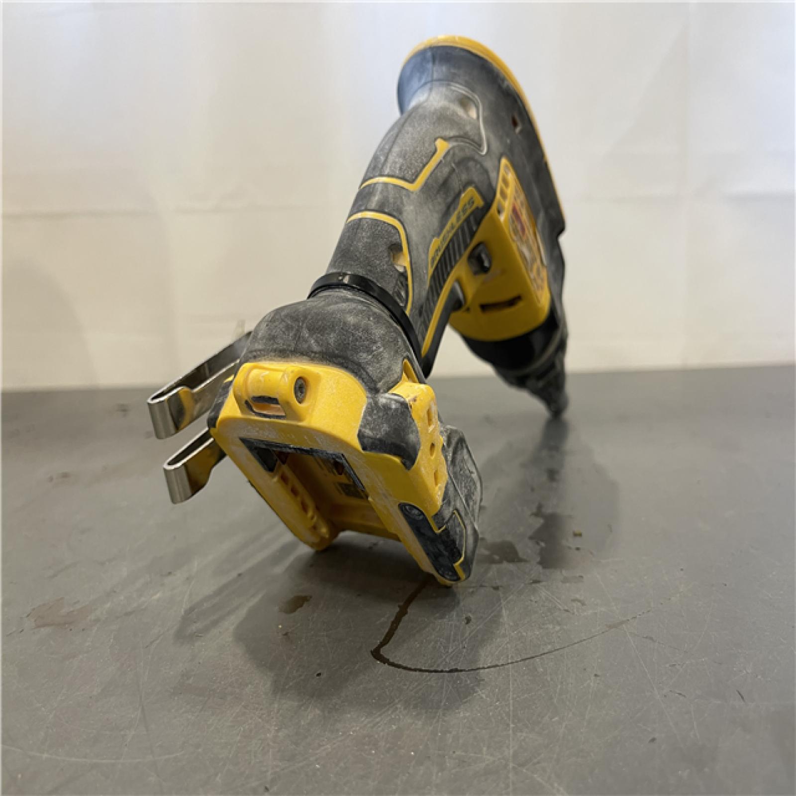AS-IS - DeWalt 20V MAX XR Brushless Cordless Drywall Screw Gun