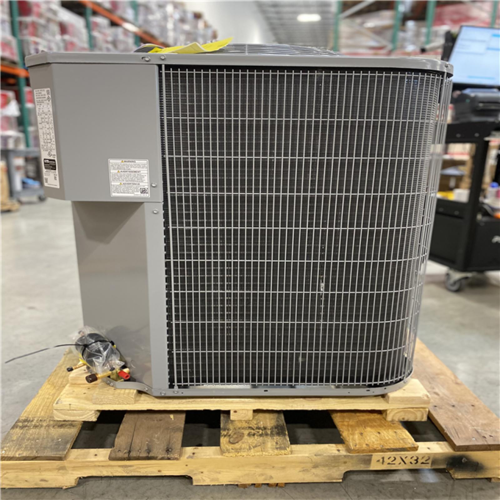 DALLAS LOCATION- AS-IS SMART COMFORT 2.5 TON 14.3 SEER2 CONDENSER