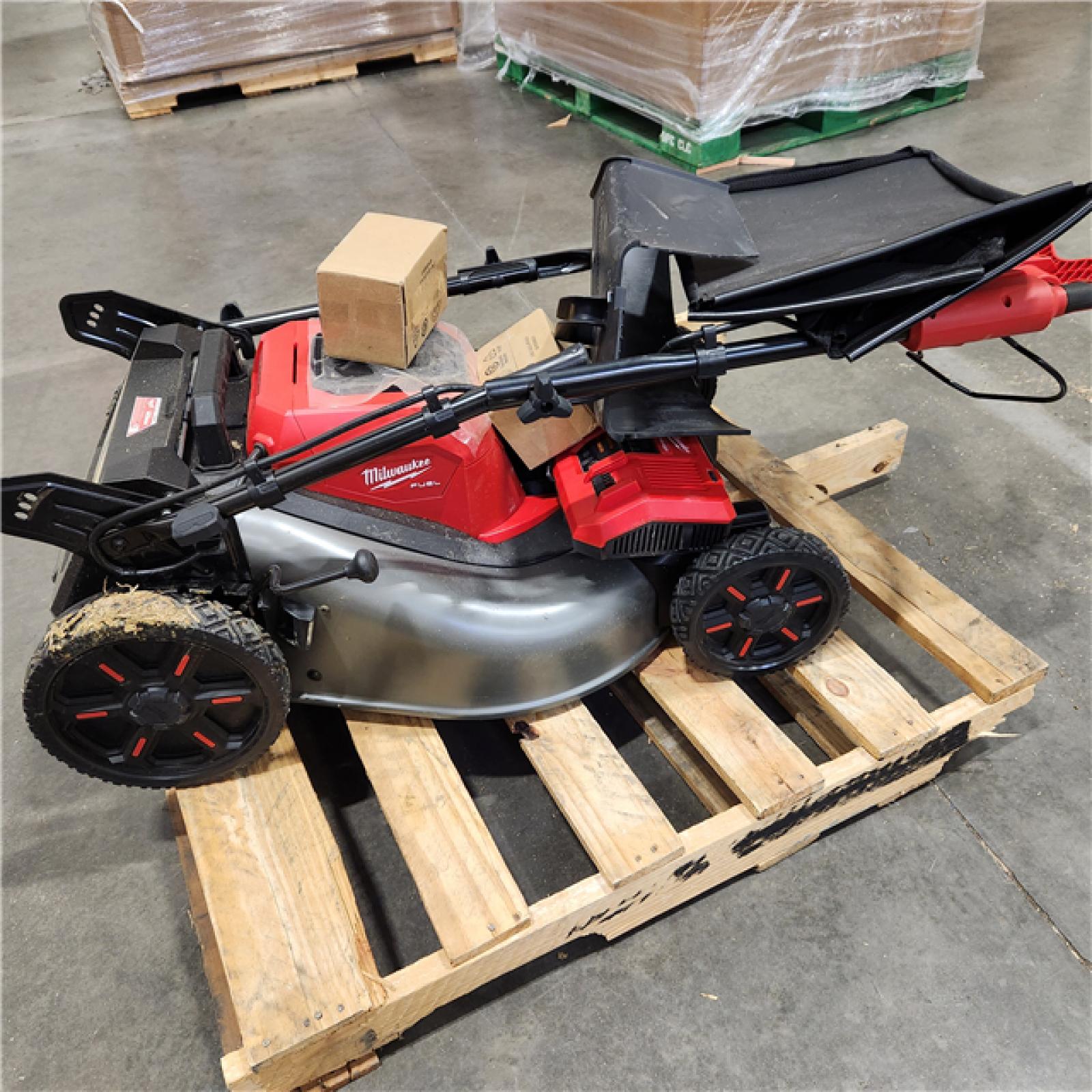 As-Is- Milwaukee M18 FUEL Brushless Cordless 21 in. Walk Behind Dual Battery Self-Propelled Mower Kit