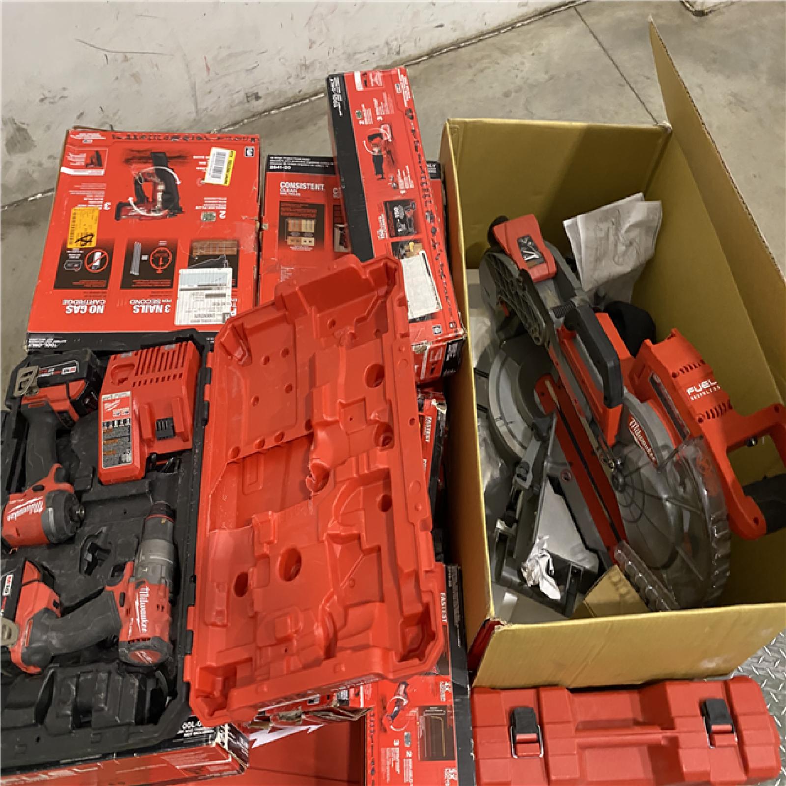Dallas Location - As-Is MILWAUKEE Tool Pallet