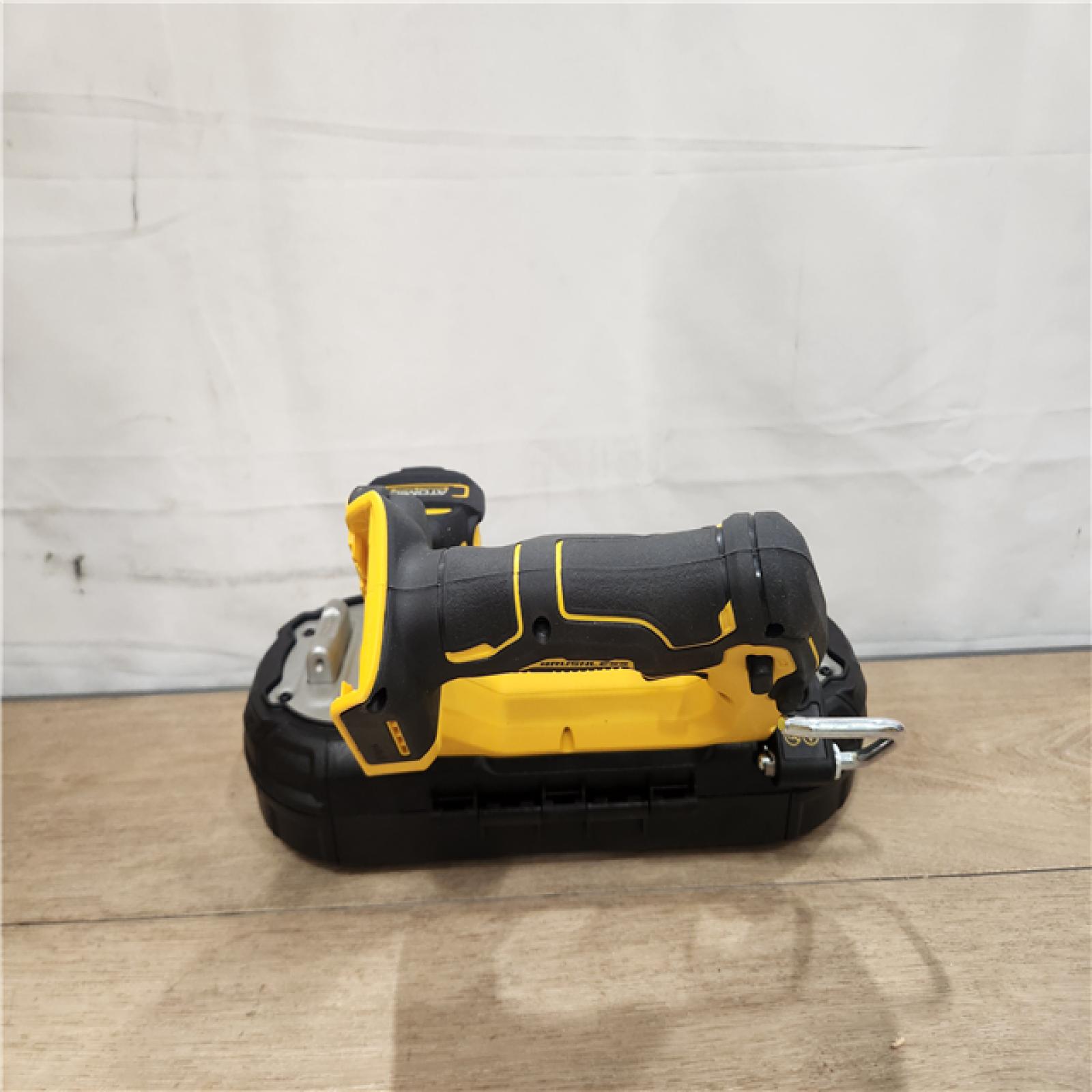 AS-IS- Dewalt 20V MAX ATOMIC Brushless Cordless 1-3/4  Compact Bandsaw