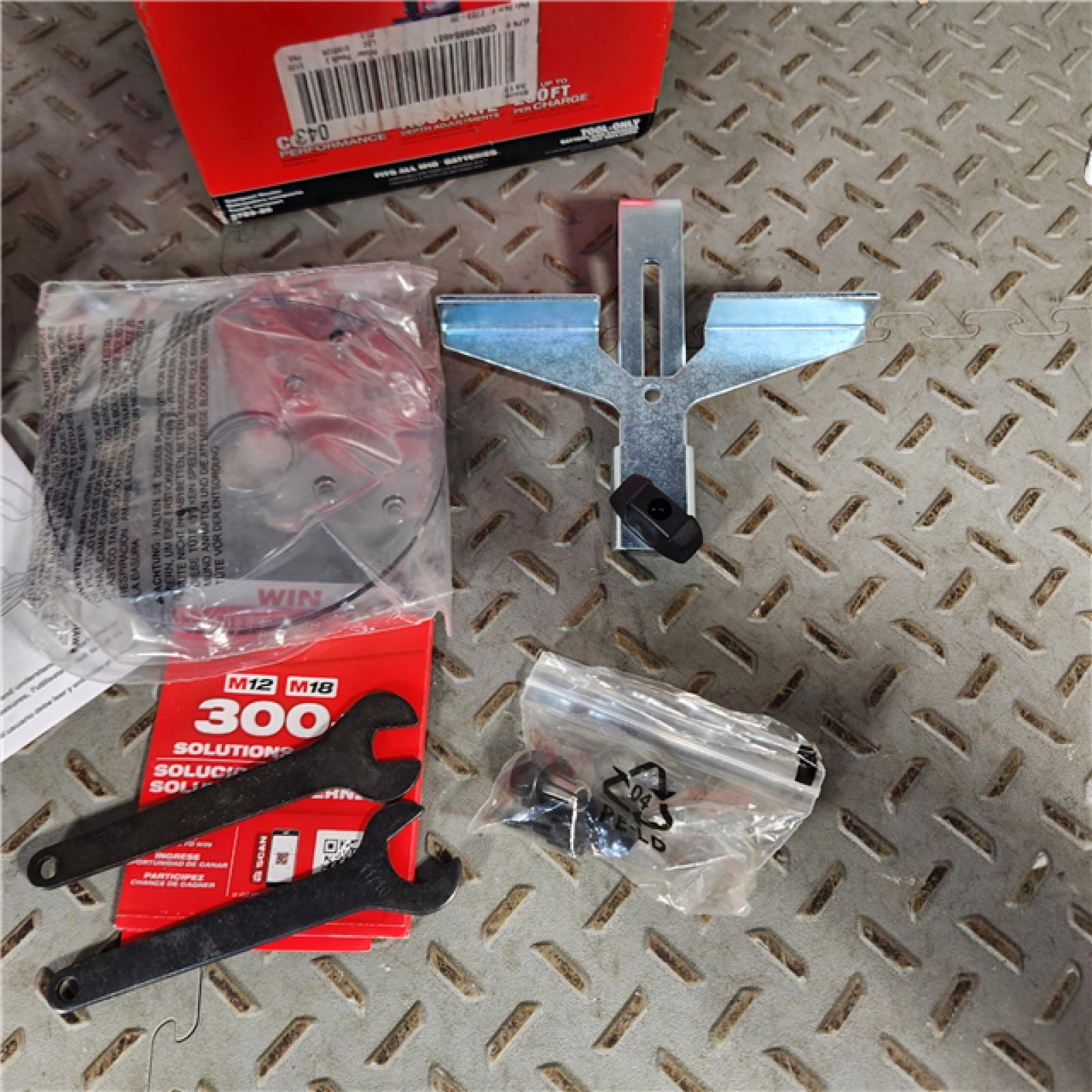 Houston location- AS-IS Milwaukee M18 FUEL Compact Router Bare TOOL-ONLY