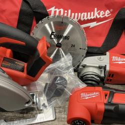 AS-IS Milwaukee 18-Volt Lithium-Ion Cordless (6-Tool) Combo Kit