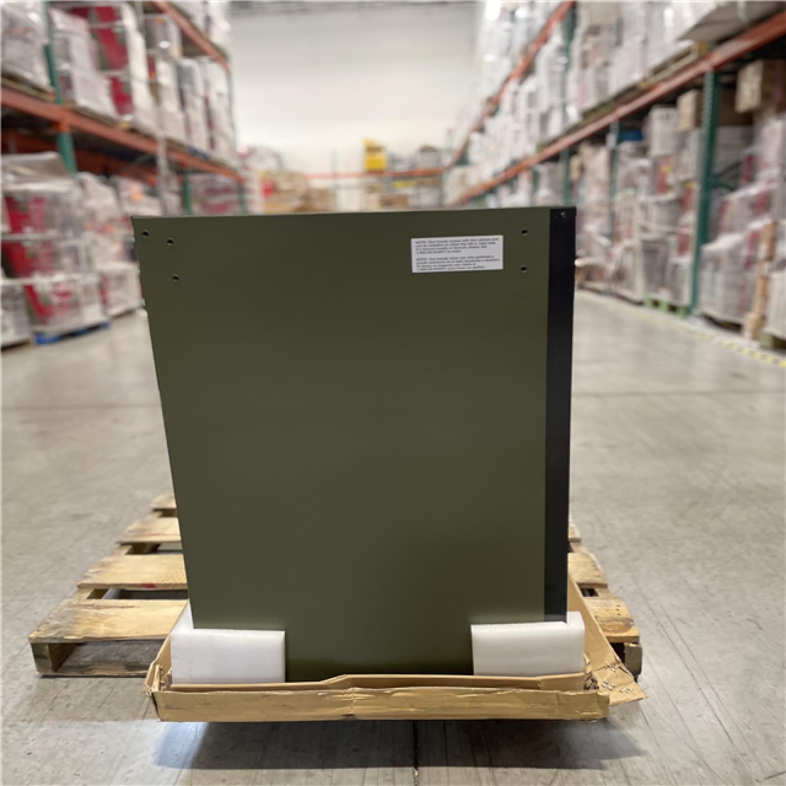 DALLAS LOCATION- HUSKY Heavy Duty 52 in. W 9-Drawer Matte Army Green Rolling Tool Cabinet