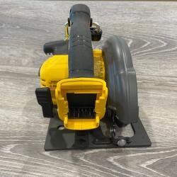 AS-IS DEWALT FLEXVOLT 60V MAX Cordless Brushless 7-1/4 in. Circular Saw with Brake (Tool Only)