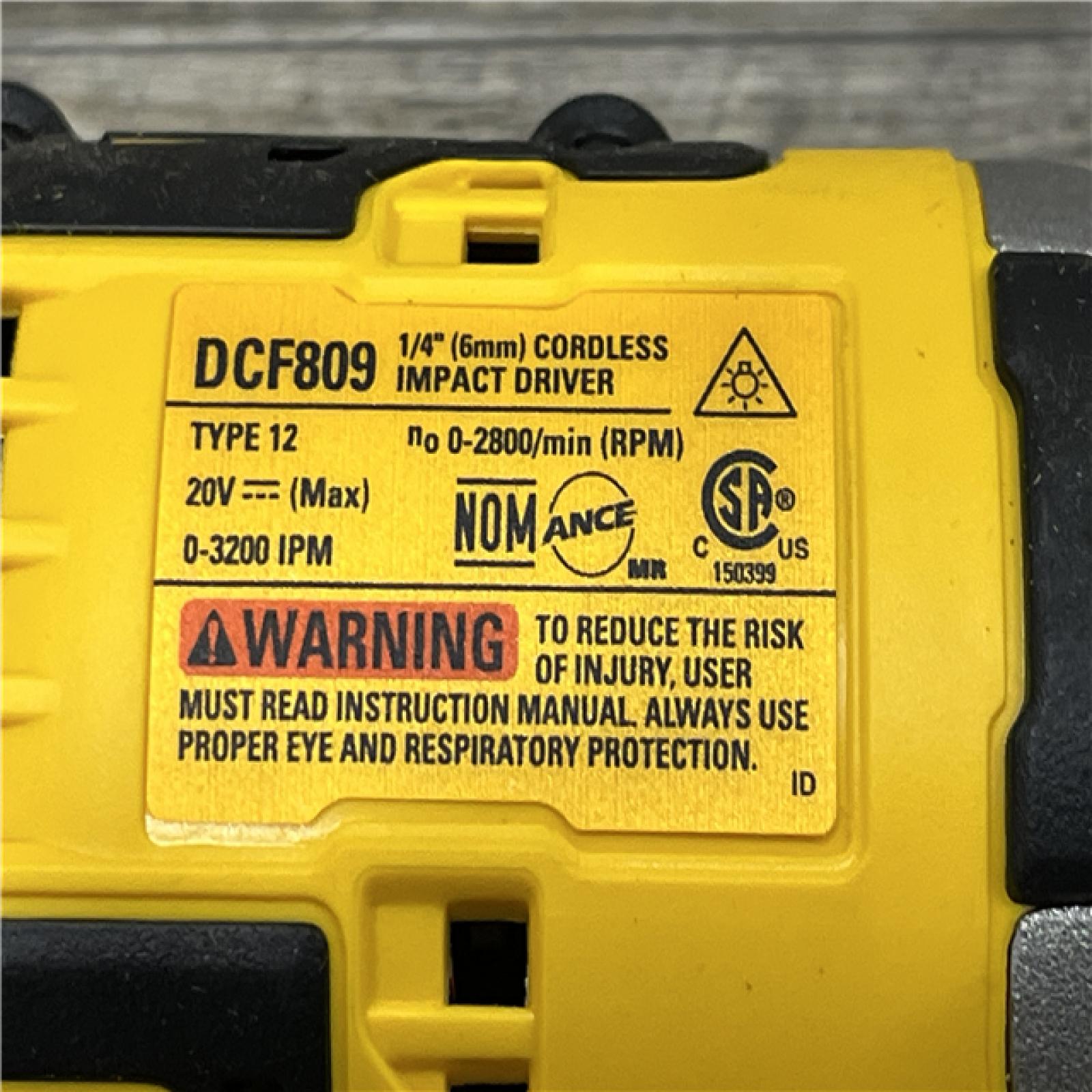 AS-IS DEWALT Atomic 20V Max Lithium-Ion Brushless Cordless Compact 1/4 in. Impact Driver Kit