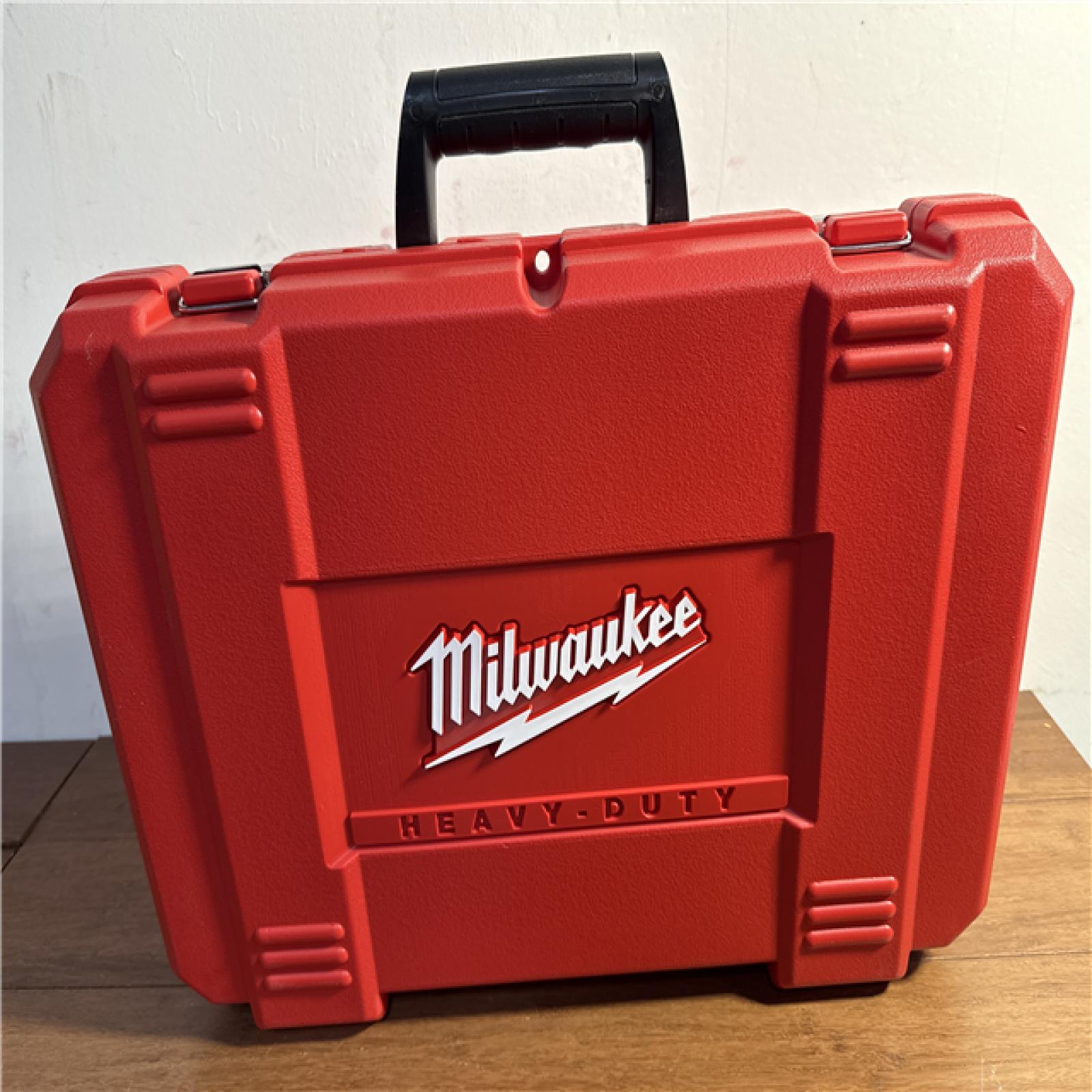 California AS-IS Milwaukee M12 Force Logic Press Tool  Includes (2) Batteries  Charger and Hard Case