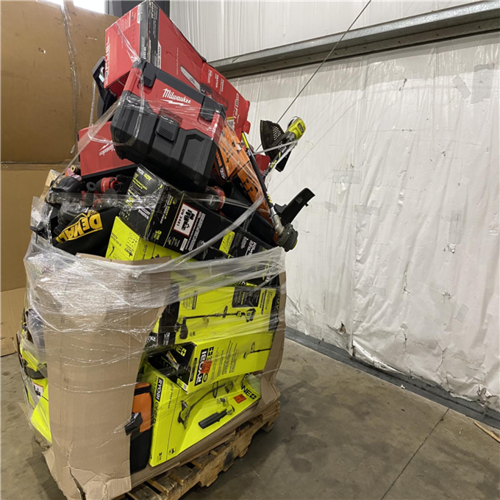 Houston Location AS IS - Tool Pallet