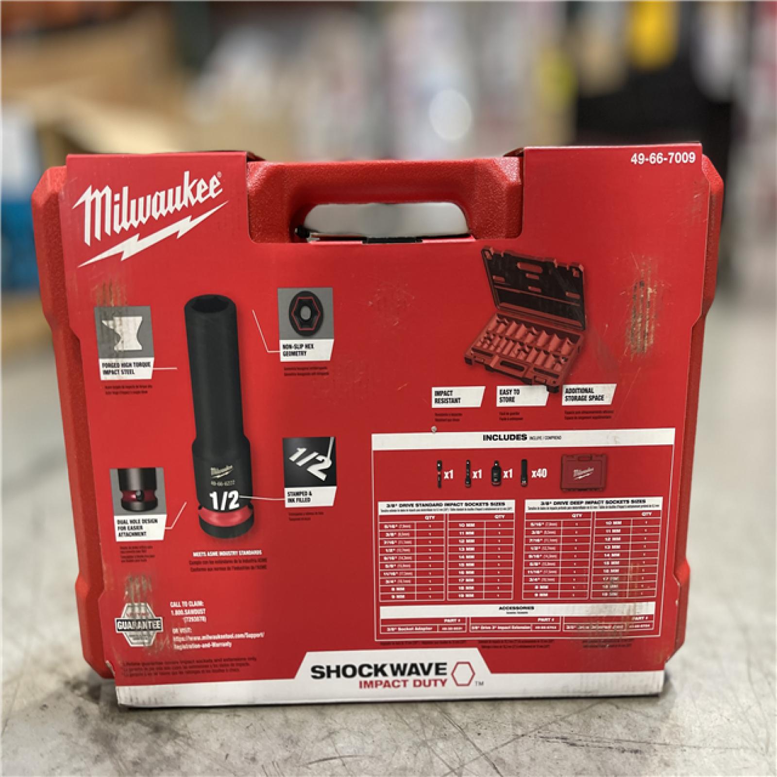 NEW!- Milwaukee SHOCKWAVE 3/8 in. Drive SAE and Metric 6 Point Impact Socket Set (43-Piece)