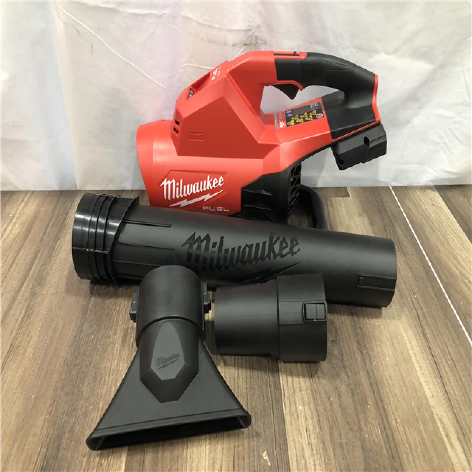 AS-IS Milwaukee FUEL Dual Battery 145 MPH 600 CFM 18V Lithium-Ion Brushless Cordless Handheld Blower (Tool-Only)