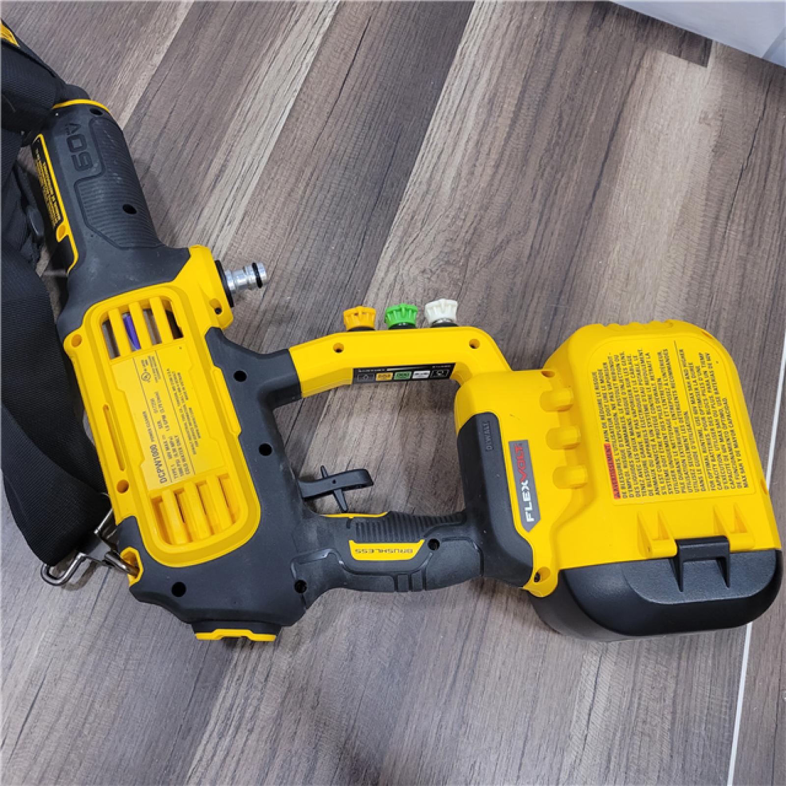 AS-IS DEWALT FLEXVOLT 60V MAX 1000 PSI 1.0 GPM Cold Water Cordless Battery Power Cleaner Kit W/(1) FLEXVOLT 3 Ah Battery and Charger