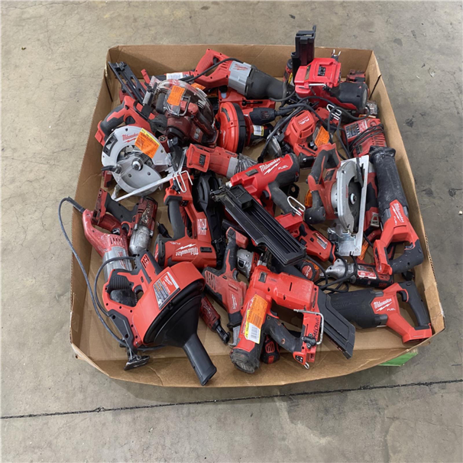 Houston Location AS IS - Tool Pallet