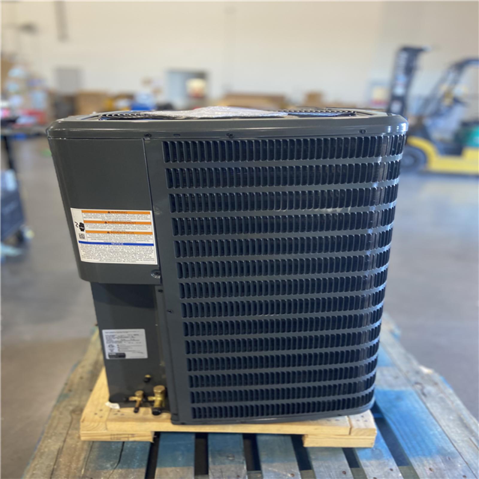 DALLAS LOCATION - Goodman 2.5 Ton 14.3 Seer2 Heat Pump - R-410a Refrigerant - All Regions