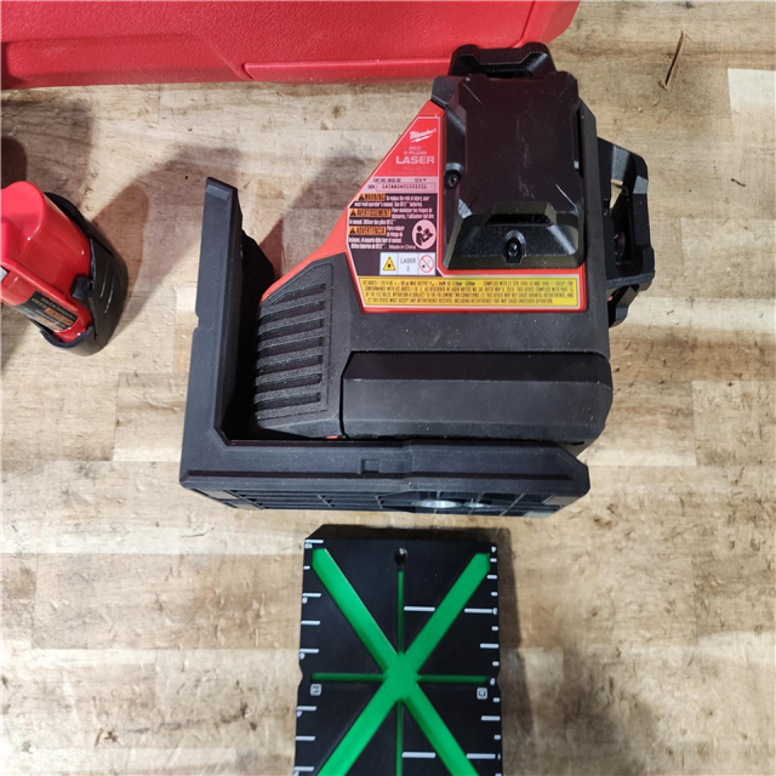 HOUSTON LOCATION - AS - IS Milwaukee 12-Volt Lithium-Ion Cordless Green 250 ft. 3-Plane Laser Level Kit