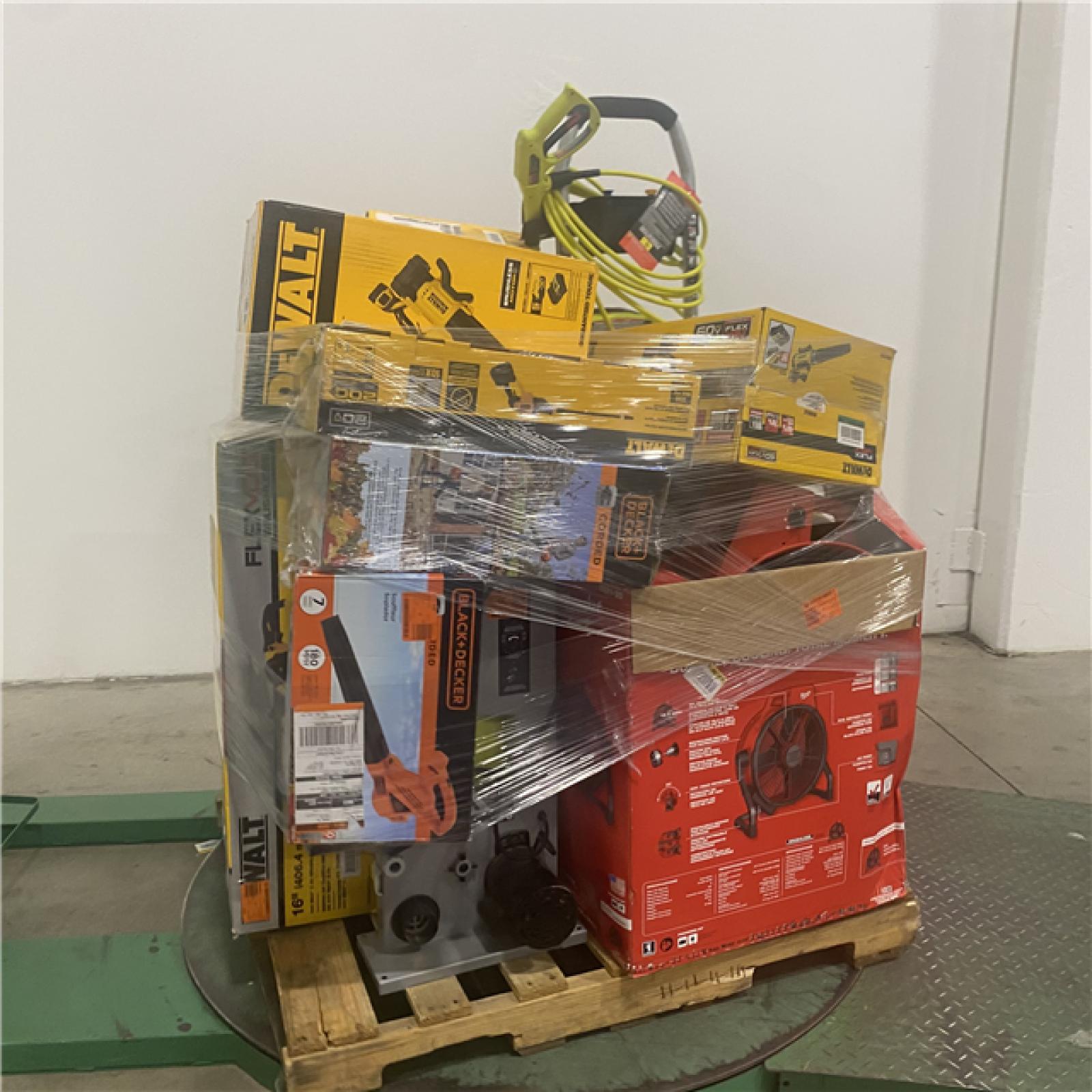 Dallas Location - As-Is Tool Pallet