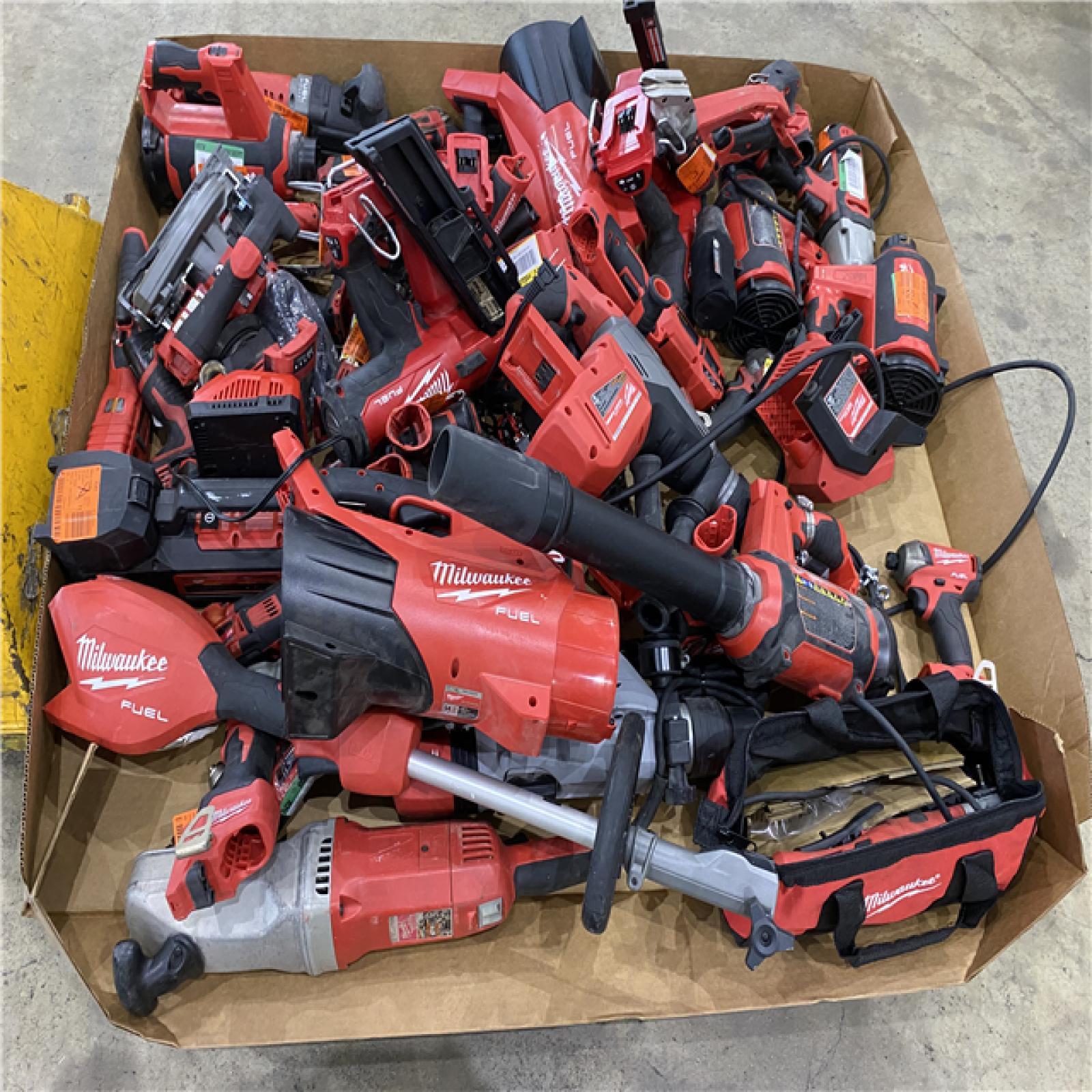 Houston Location AS IS - Tool Pallet