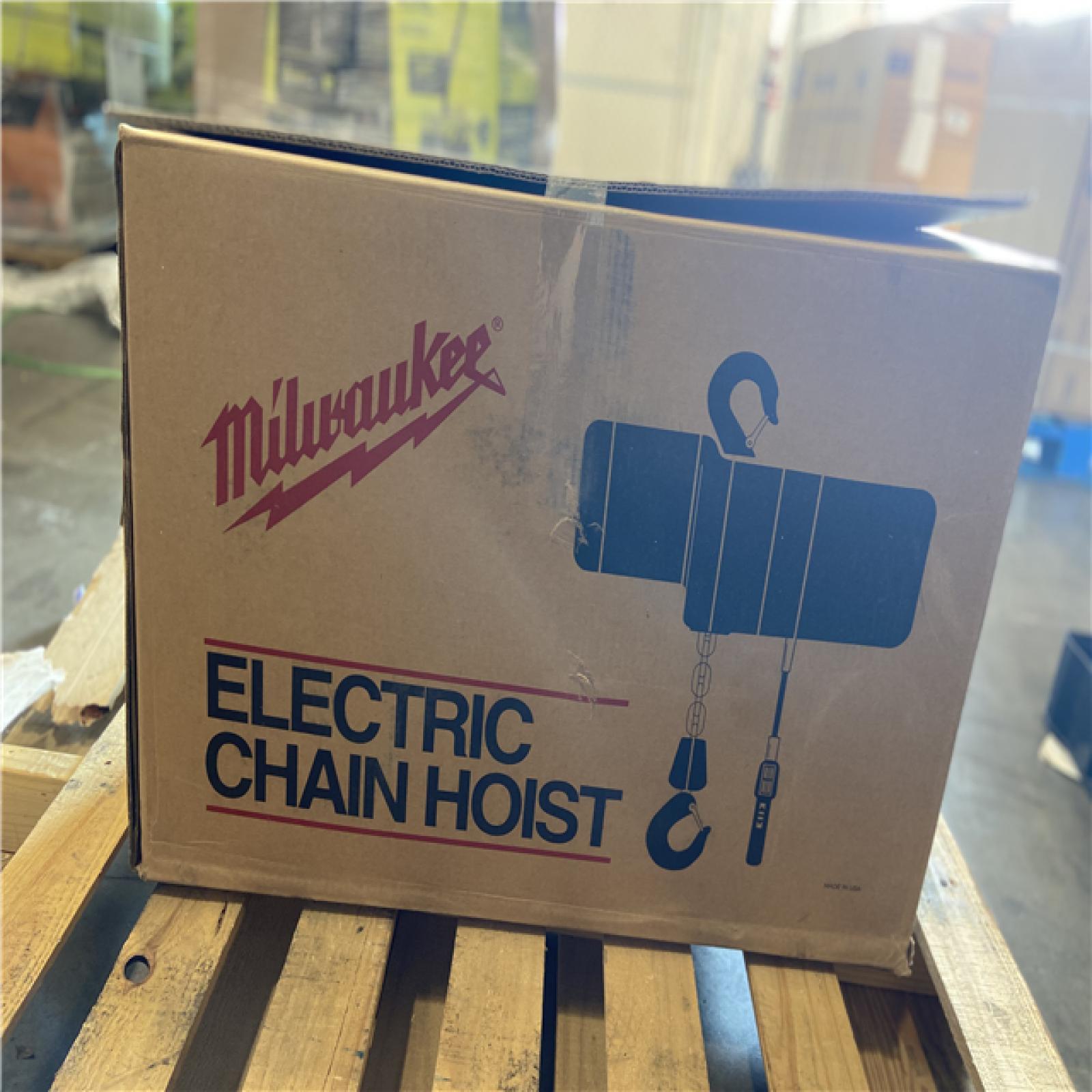 DALLAS LOCATION - Milwaukee 2-Ton 20 ft. Electric Chain Hoist