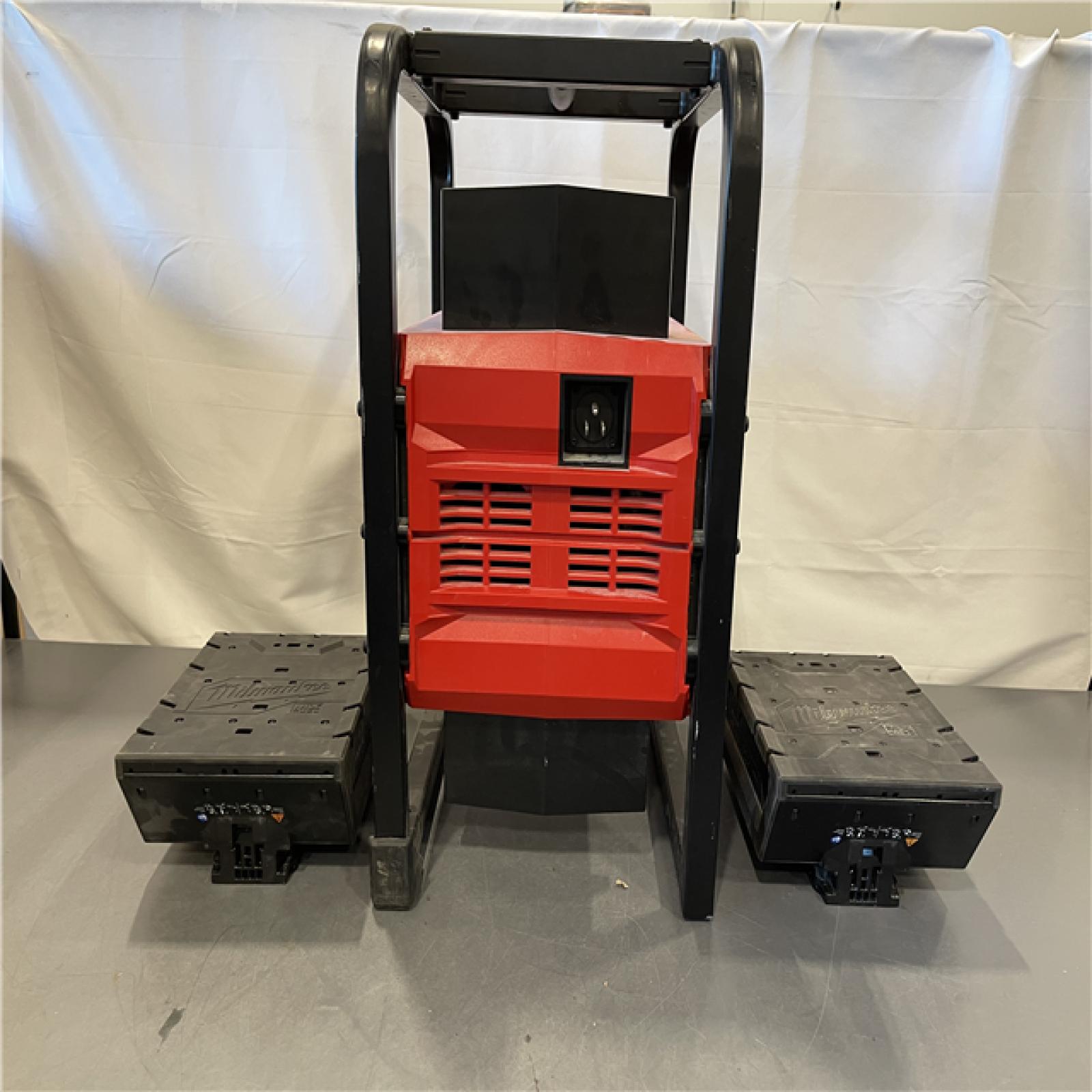 AS-IS - Milwaukee MX FUEL CARRY-on 3600W/1800W Power Supply