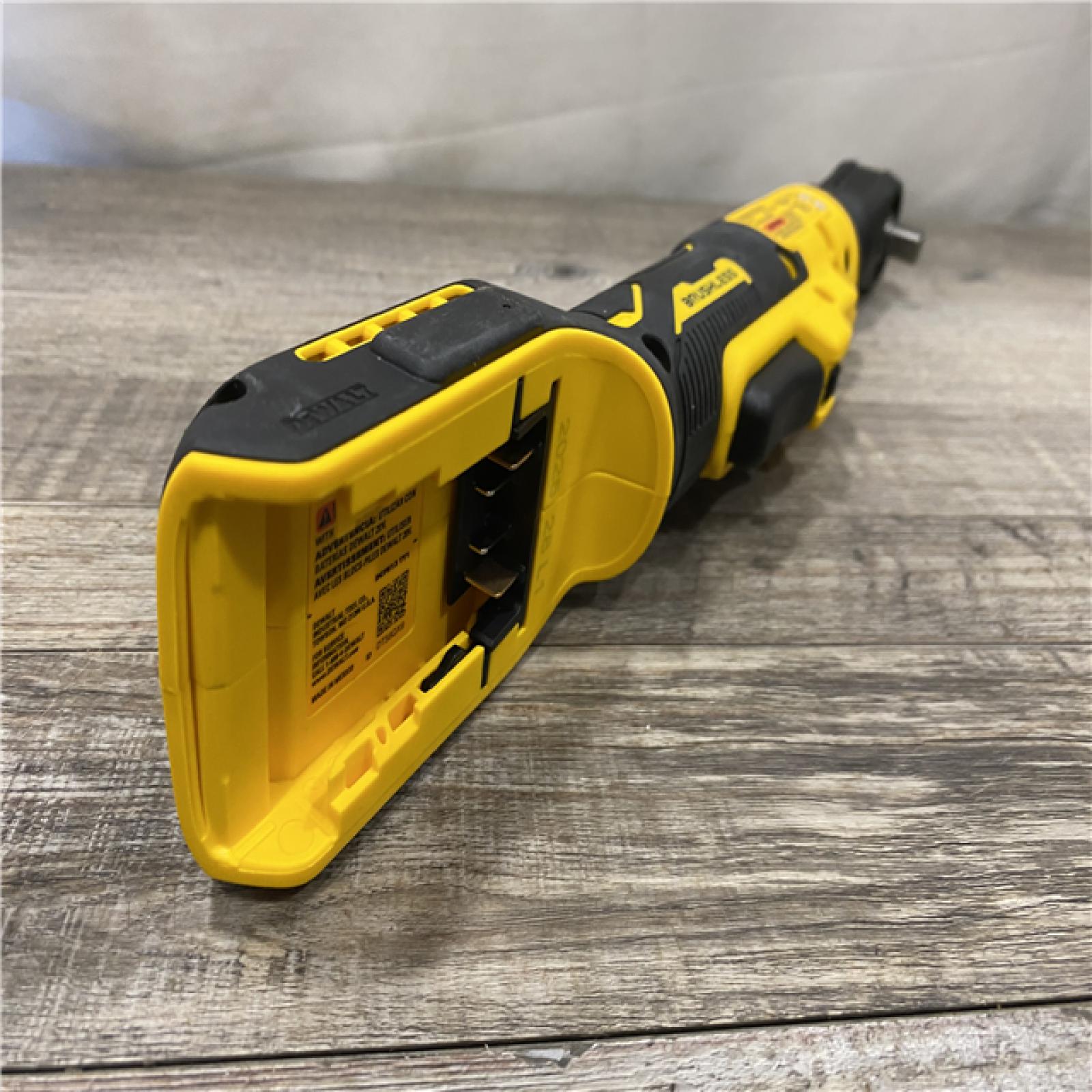 AS-IS DEWALT 20-Volt Lithium-Ion Cordless 3/8 in. Ratchet Kit