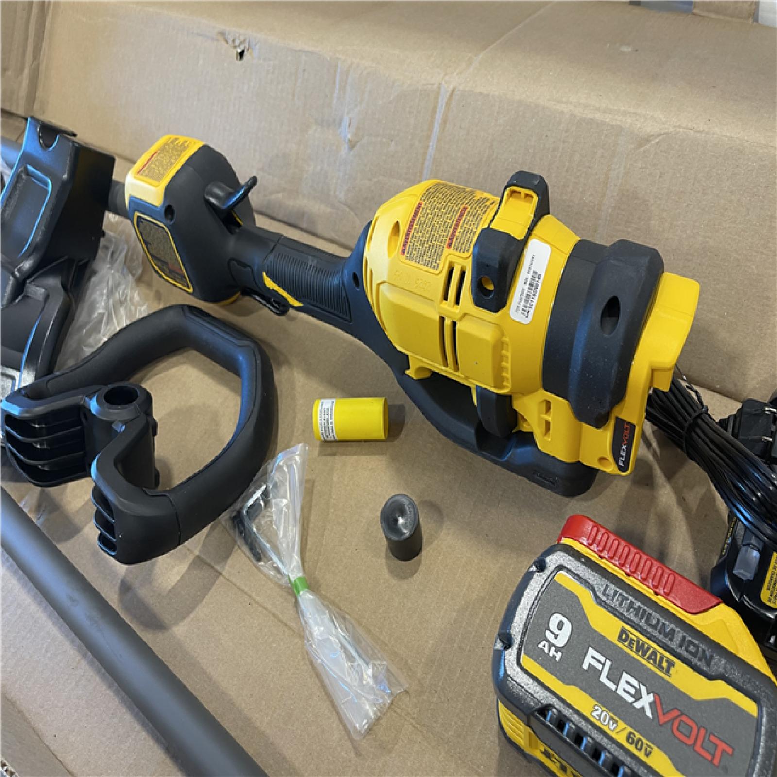 AS-IS - DEWALT FLEXVOLT 60V MAX 17 in. Cordless Battery Powered Attachment Capable Trimmer Kit