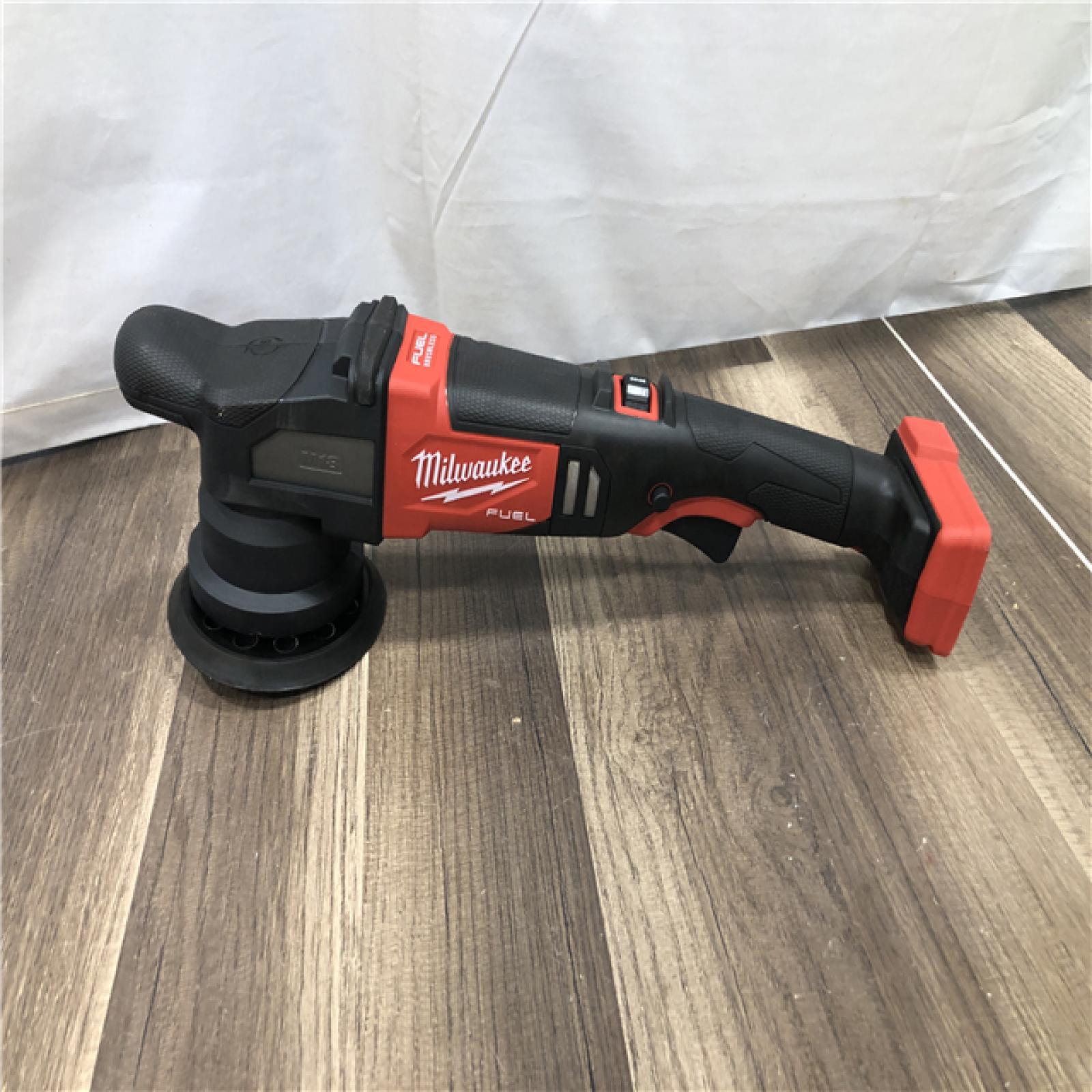 AS-IS Milwaukee FUEL18V Lithium-Ion Brushless Cordless 15MM DA Polisher (Tool-Only)