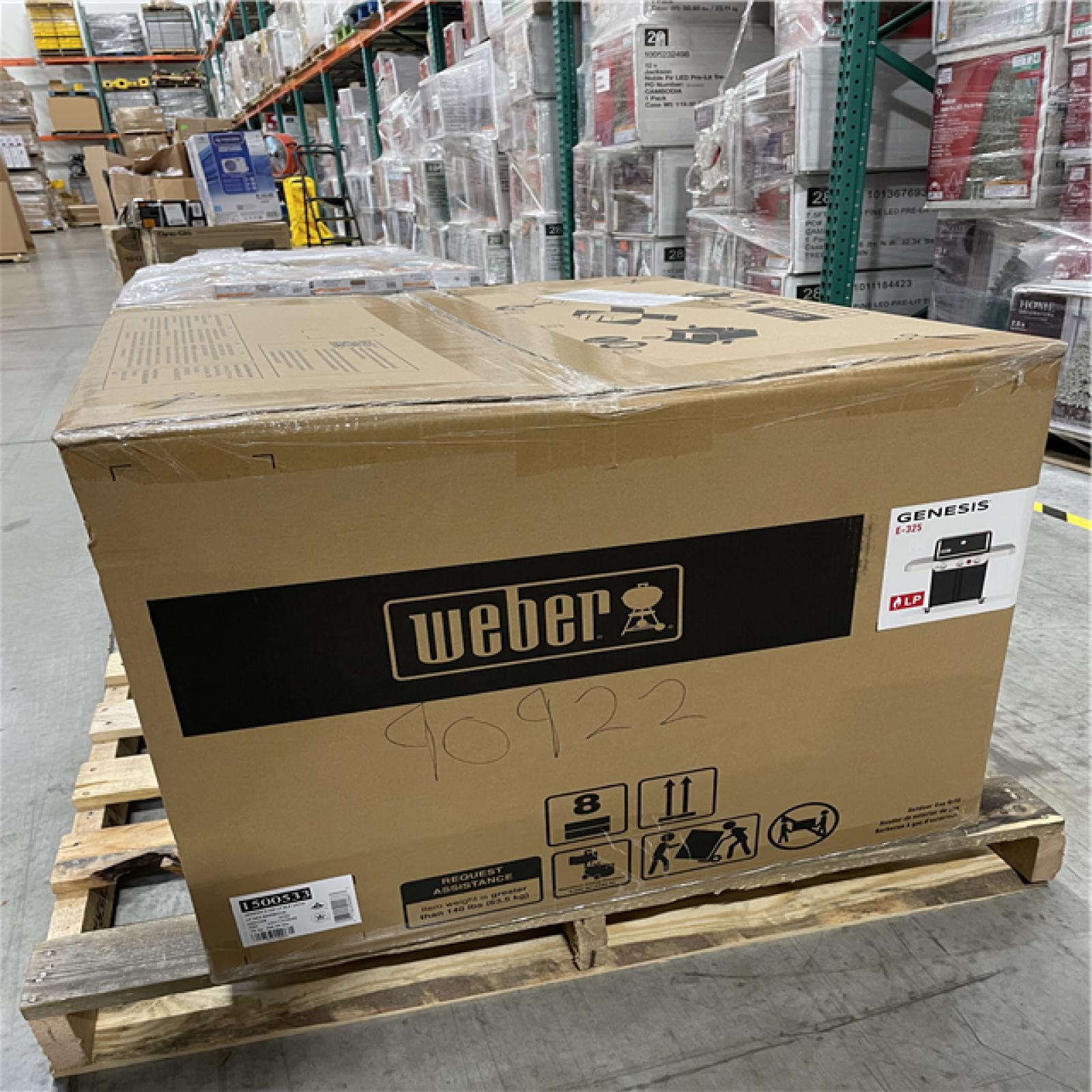 DALLAS LOCATION-NEW! WEBER Genesis E-325 3-Burner Liquid Propane Gas Grill