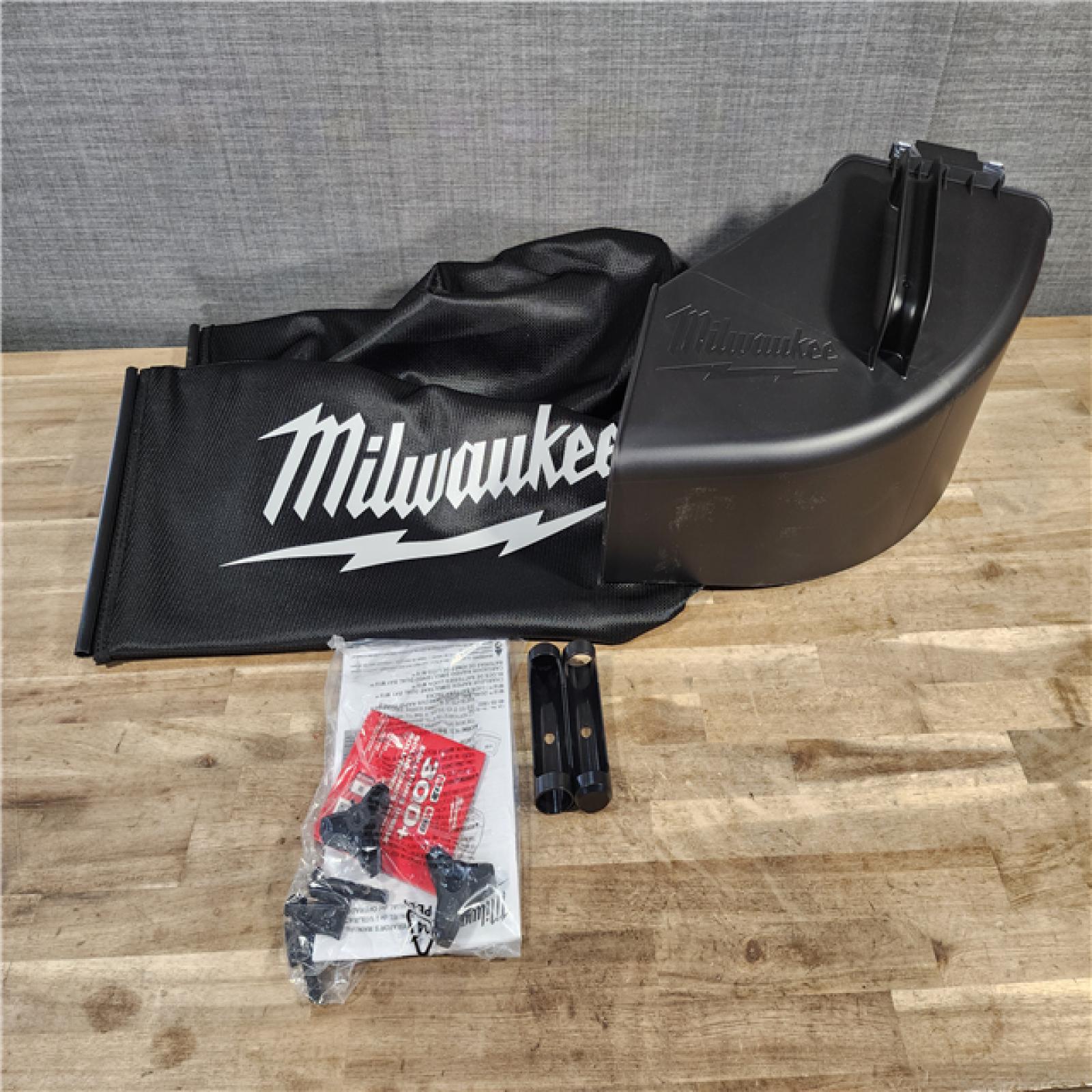 HOUSTON LOCATION - AS-IS M18 FUEL Brushless Cordless 21 in. Walk Behind Dual Battery Self-Propelled Mower W/ Rapid Charger