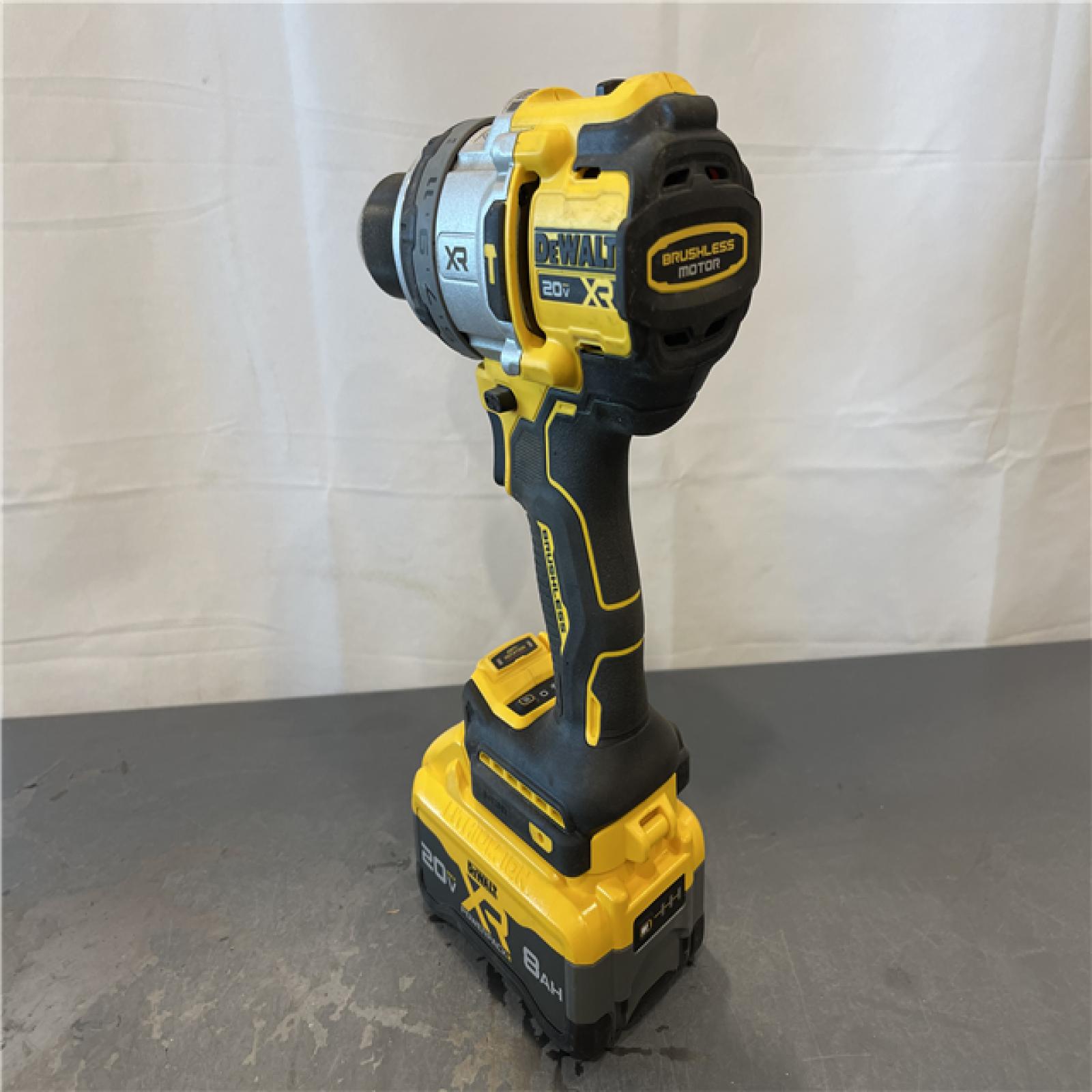 AS-IS - DEWALT 20V XR Lithium-Ion Cordless Hammer Drill Kit