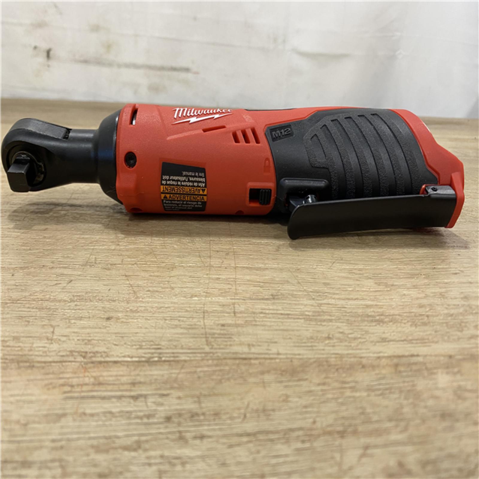 AS-IS Milwaukee 12V Lithium-Ion Cordless 3/8 in. Ratchet (Tool-Only)