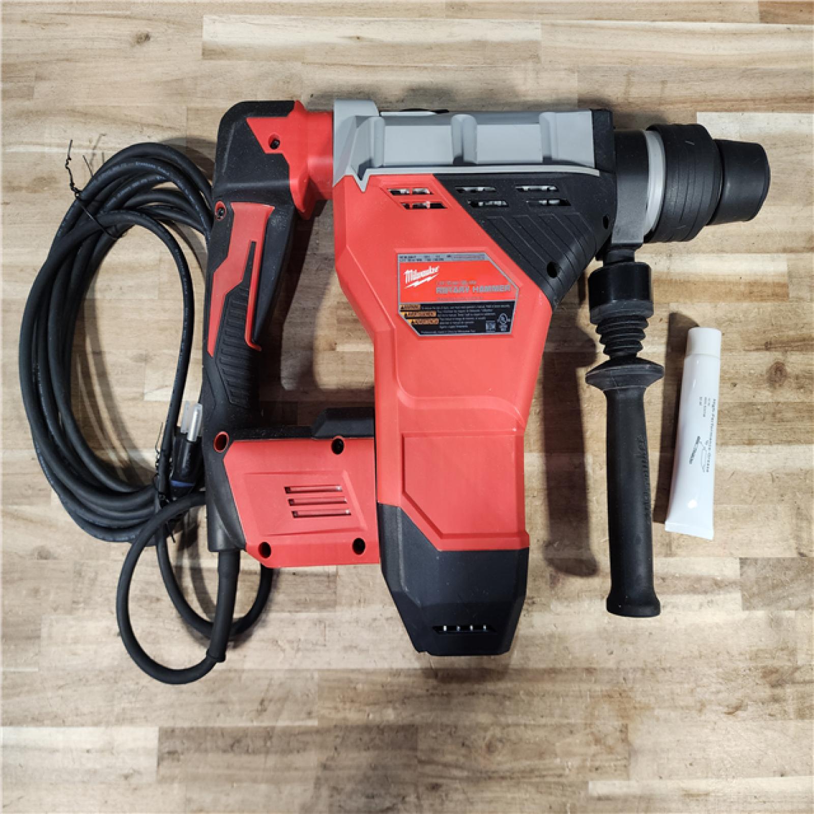 HOUSTON LOCATION - AS-IS Milwaukee 15 Amp 1-3/4 in. SDS-MAX Corded Combination Hammer with E-Clutch