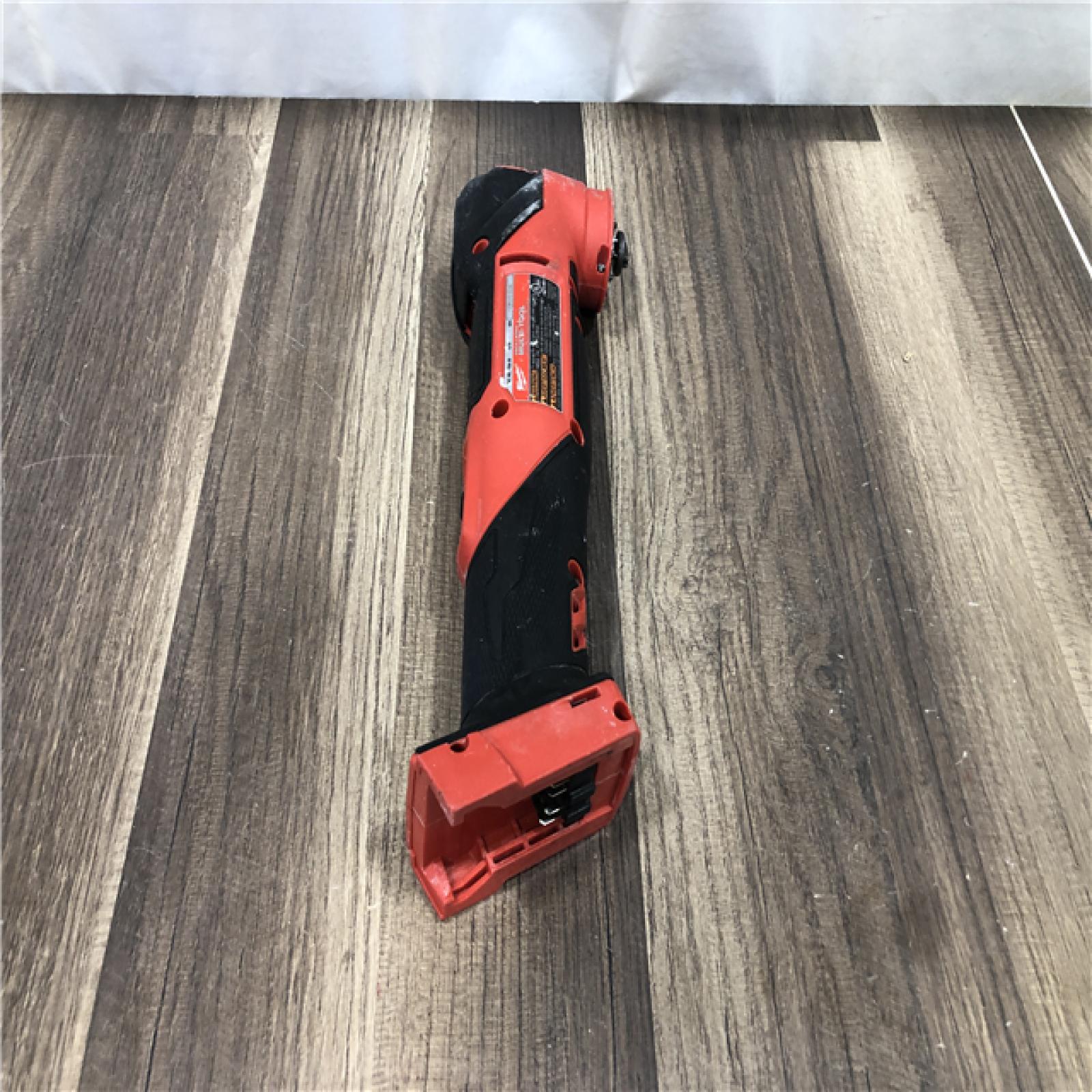 AS-IS Milwaukee  FUEL 18V Lithium-Ion Cordless Brushless Oscillating Multi-Tool (Tool-Only)