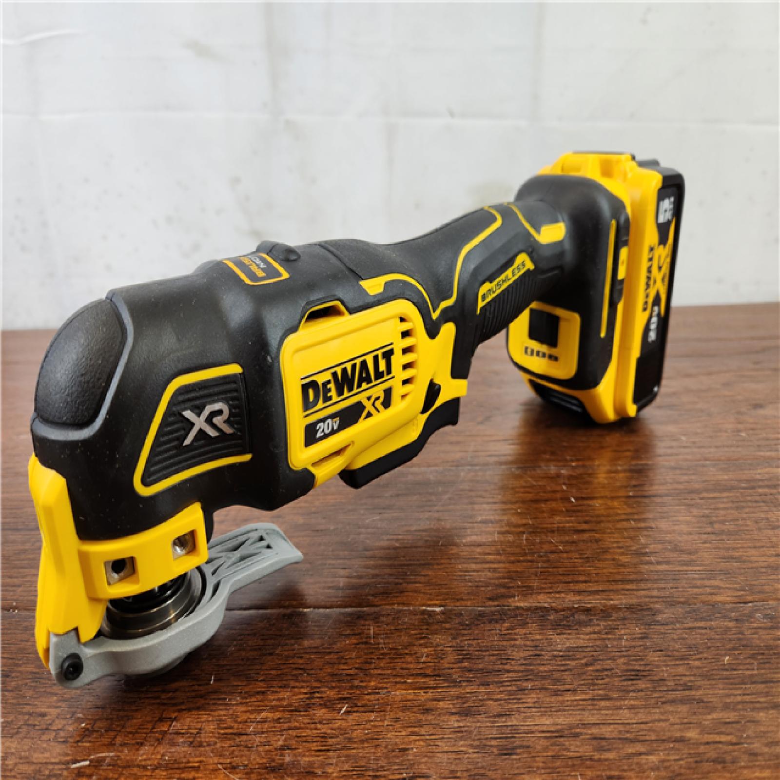 Dewalt woodworking combo outlet