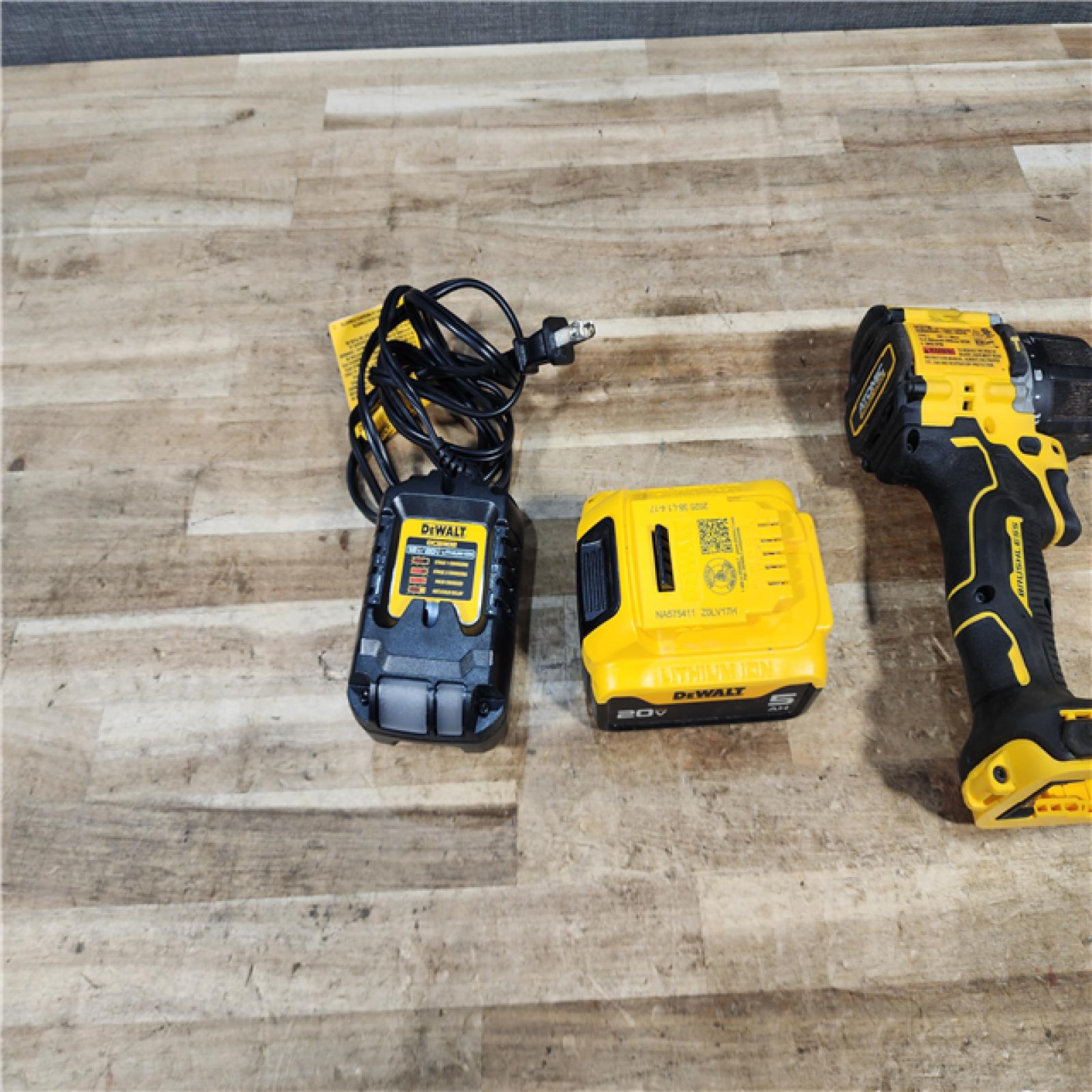 HOUSTON LOCATION - AS - IS DEWALT ATOMIC 20V Lithium-Ion Cordless 1/2 in. Hammer Drill Kit