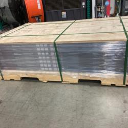 DALLAS LOCATION - Home Decorators Collection Crater Lake Oak 20 MIL x 7.1 in. W x 59.4 in. L Click Lock Waterproof Luxury Vinyl Plank Flooring (20.5 sqft/case) - 35 UNITS