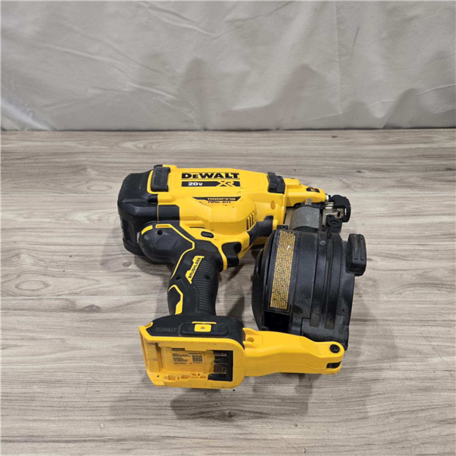 AS-IS DEWALT Roofing Nailer Cordless Kit