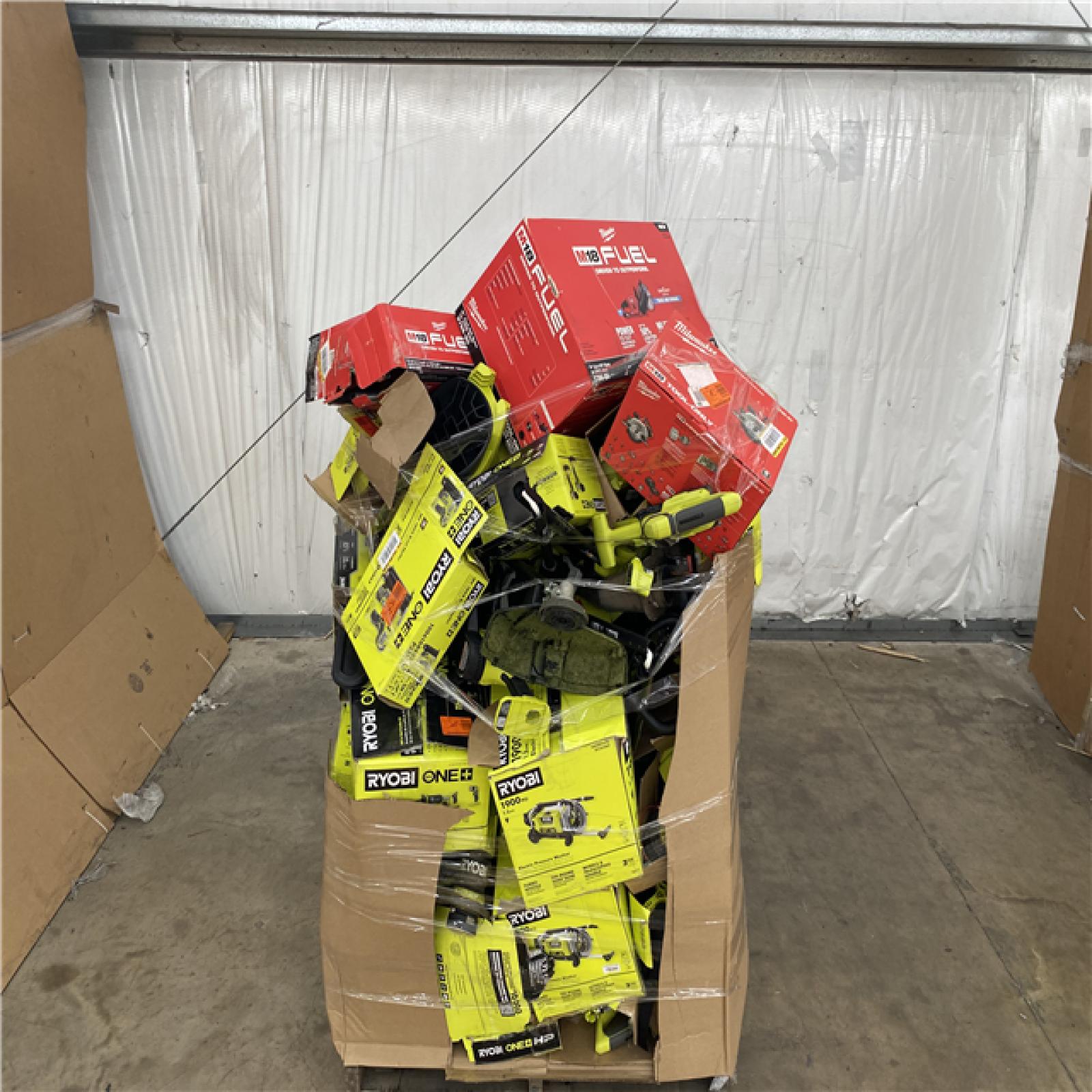 Houston Location AS IS - Tool Pallet