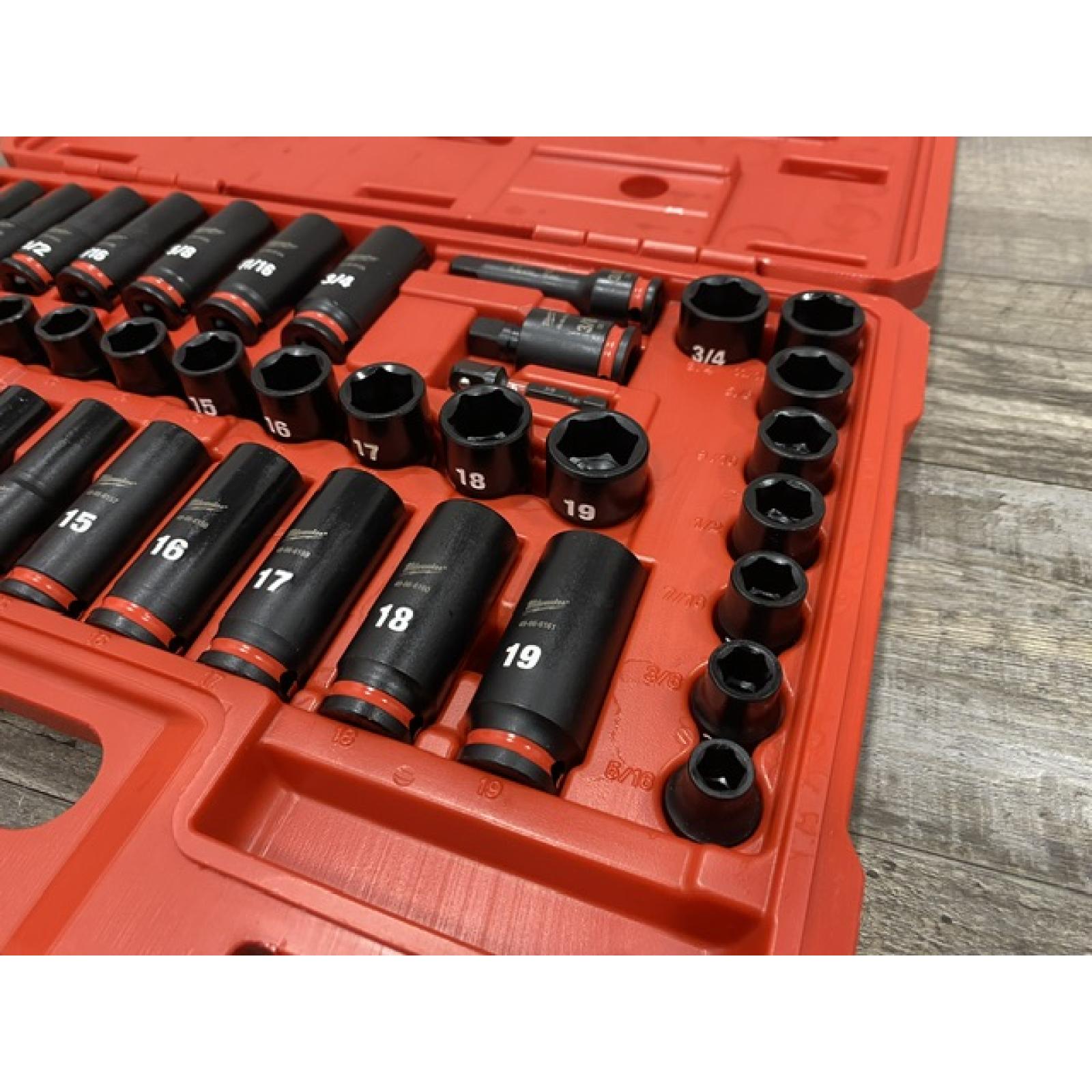 AS-IS Milwaukee SHOCKWAVE 3/8 in. Drive SAE and Metric 6 Point Impact Socket Set (43-Piece)