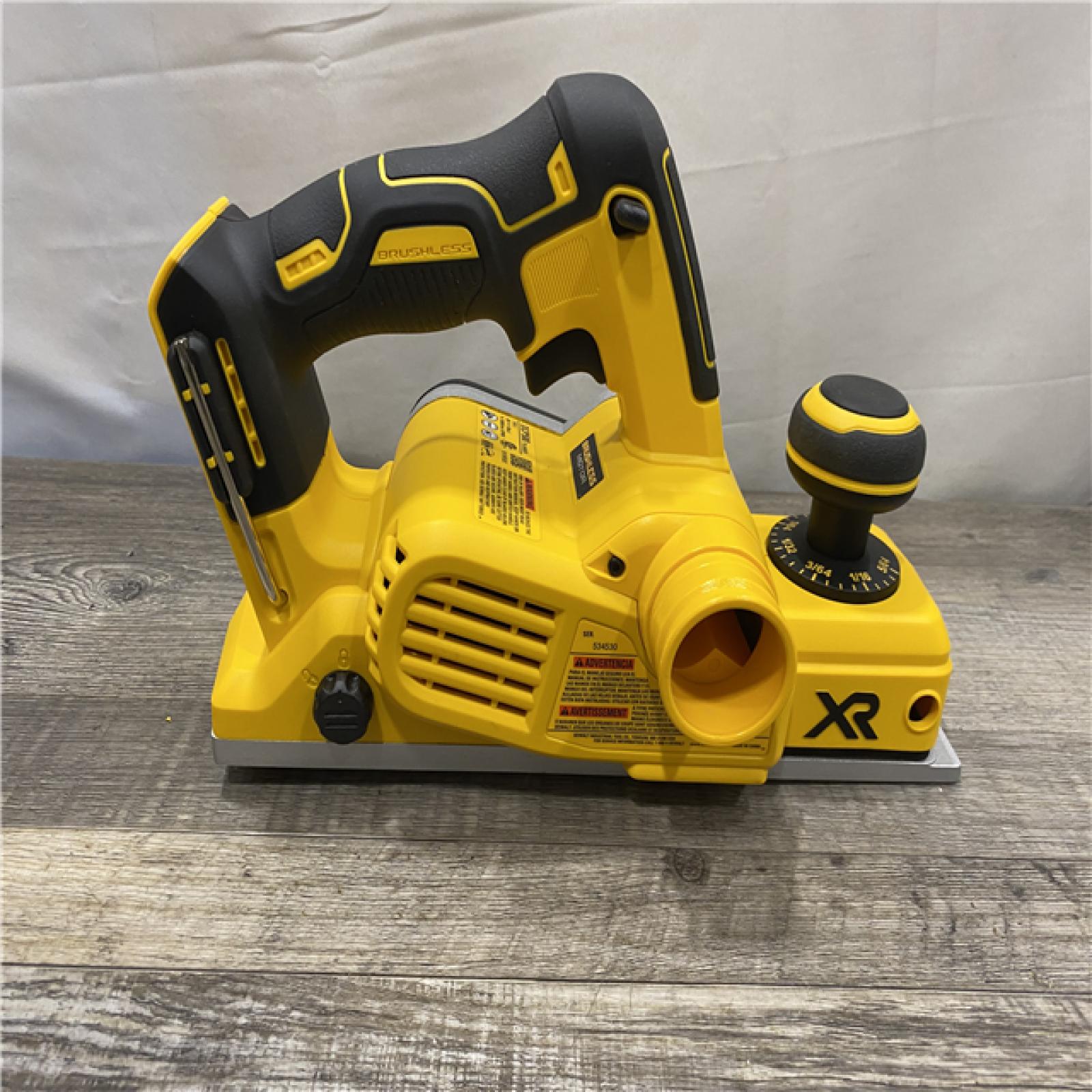 AS-IS DEWALT 20V MAX XR Cordless Brushless 3-1/4 in. Planer (Tool Only)