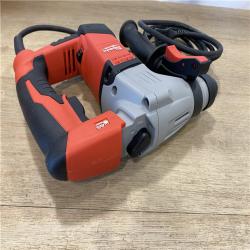 AS-IS Milwaukee 5.5 Amp 5/8 in. Corded SDS-plus Concrete/Masonry Rotary Hammer Drill Kit with Case