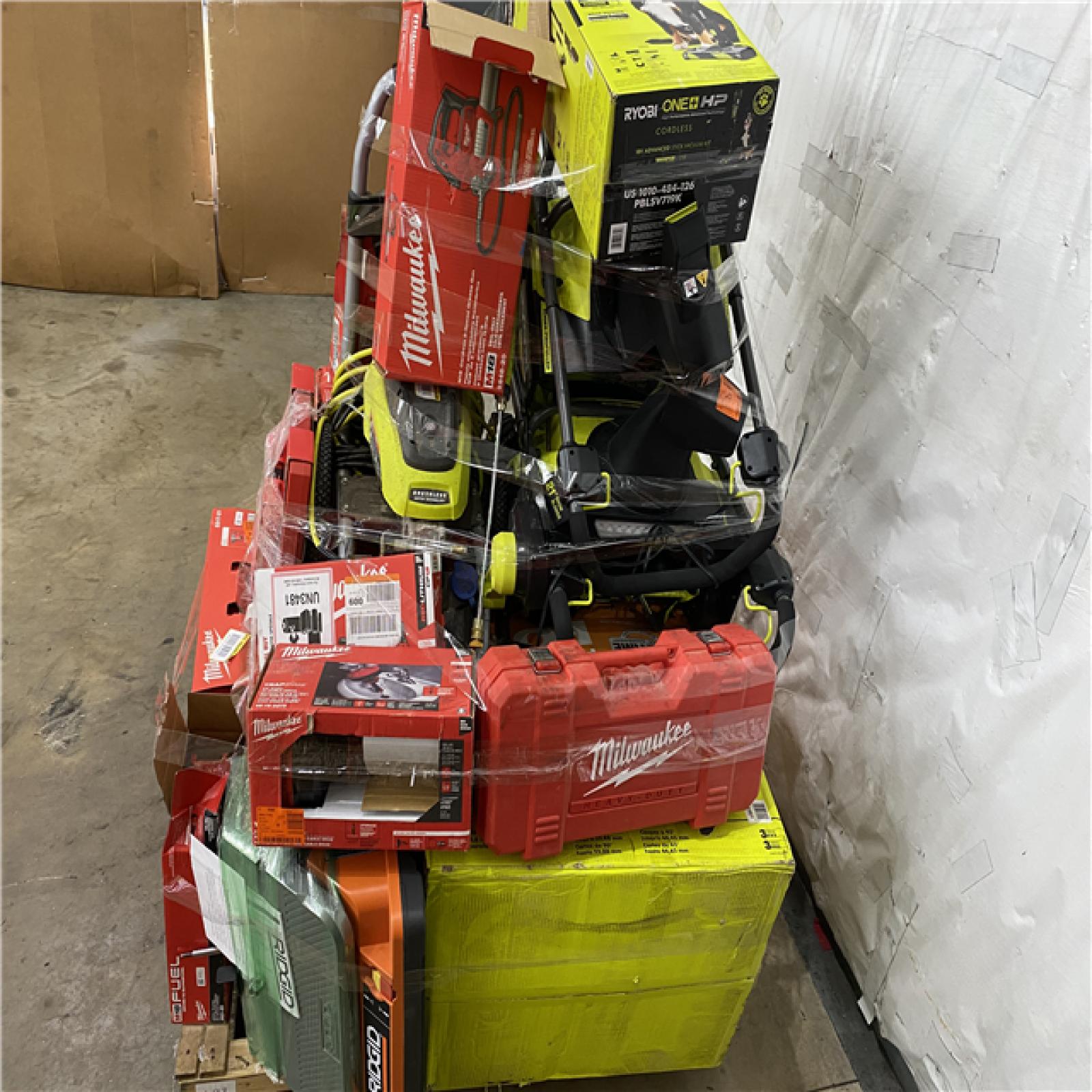 Houston Location AS IS - Tool Pallet