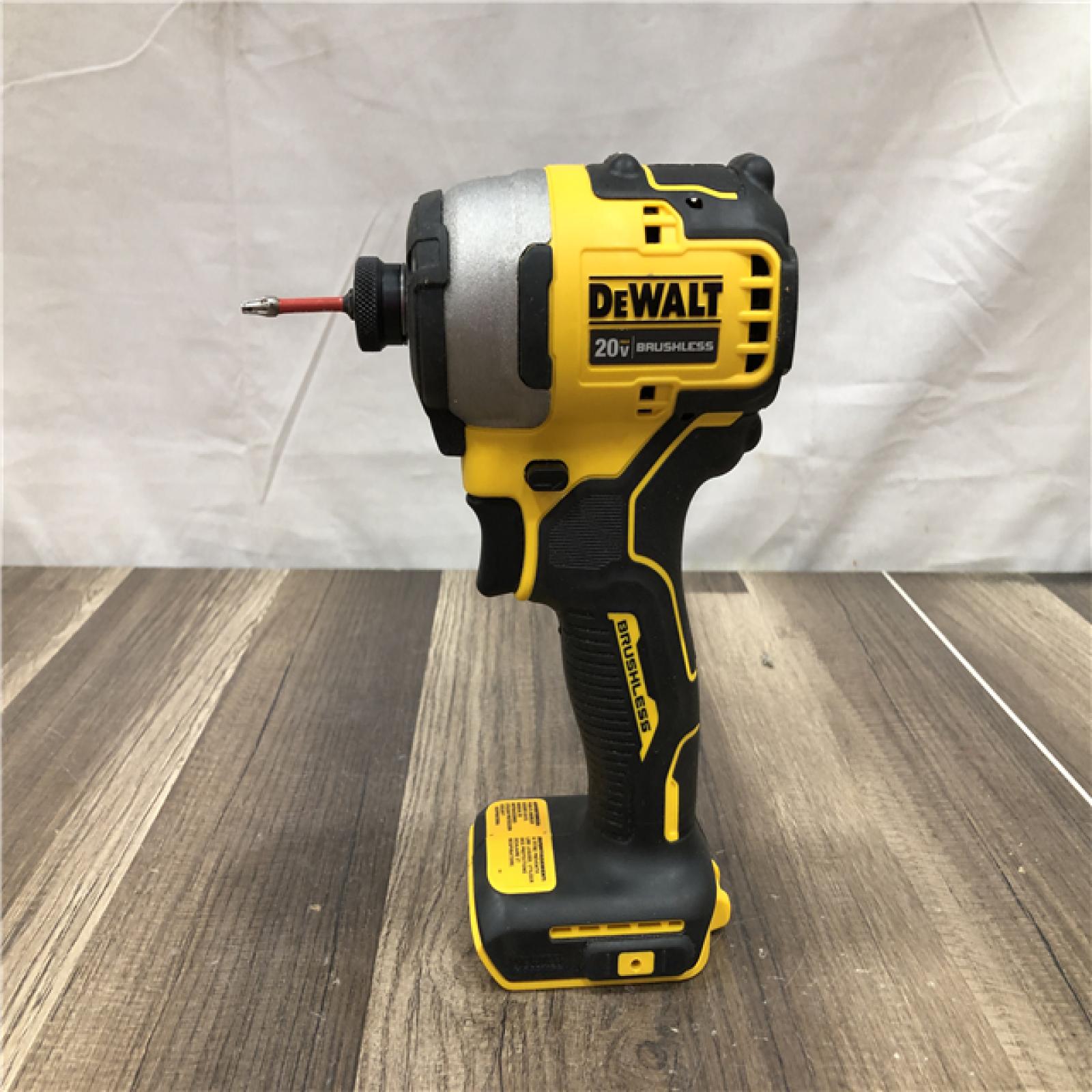 AS-IS DEWALT Atomic 20V Max Lithium-Ion Brushless Cordless Compact 1/4 in. Impact Driver Kit