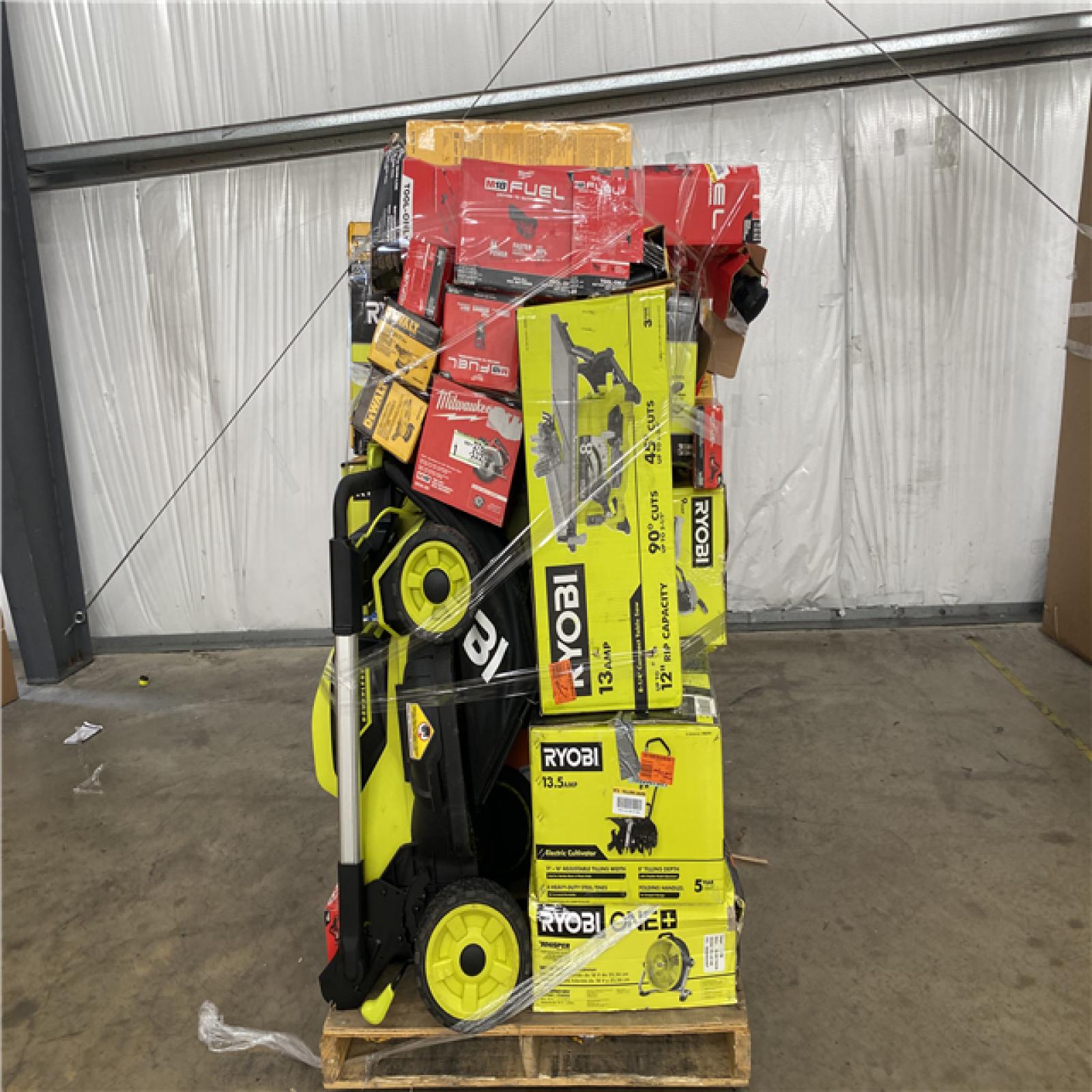 Houston Location AS IS - Tool Pallet