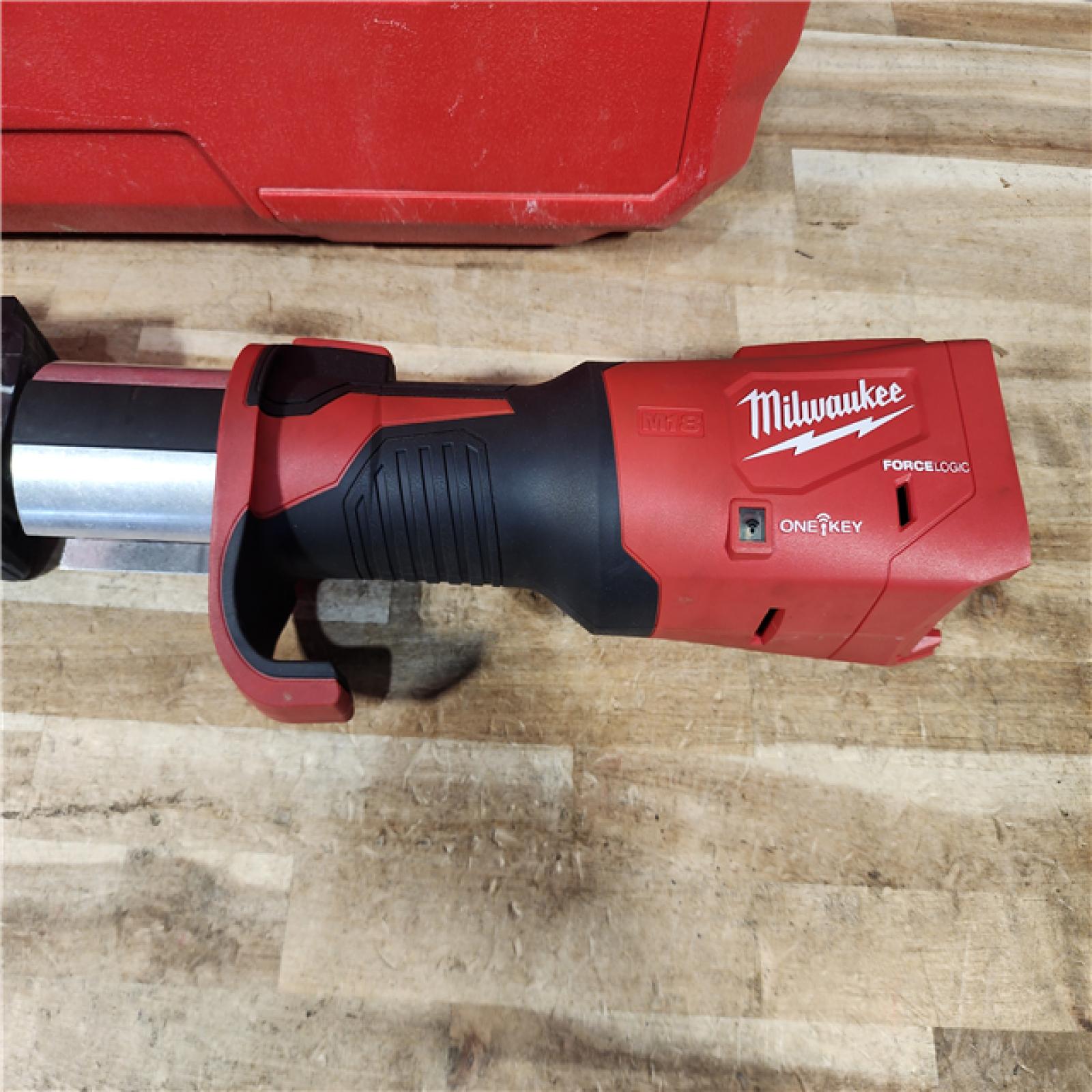 HOUSTON LOCATION - AS - IS Milwaukee M18 FORCE LOGIC Press Tool with BATTERY & CHARGER