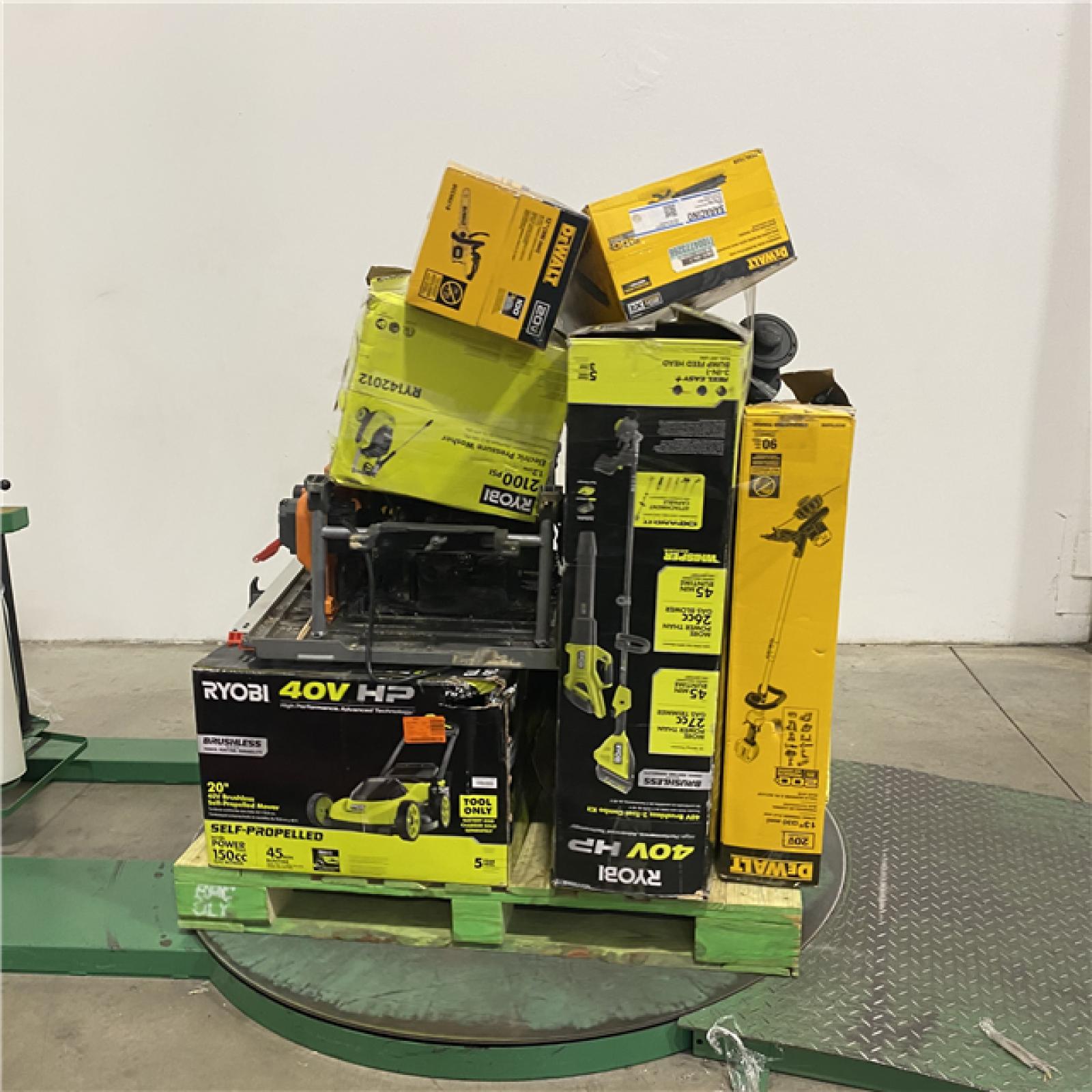 Dallas Location - As-Is Tool Pallet